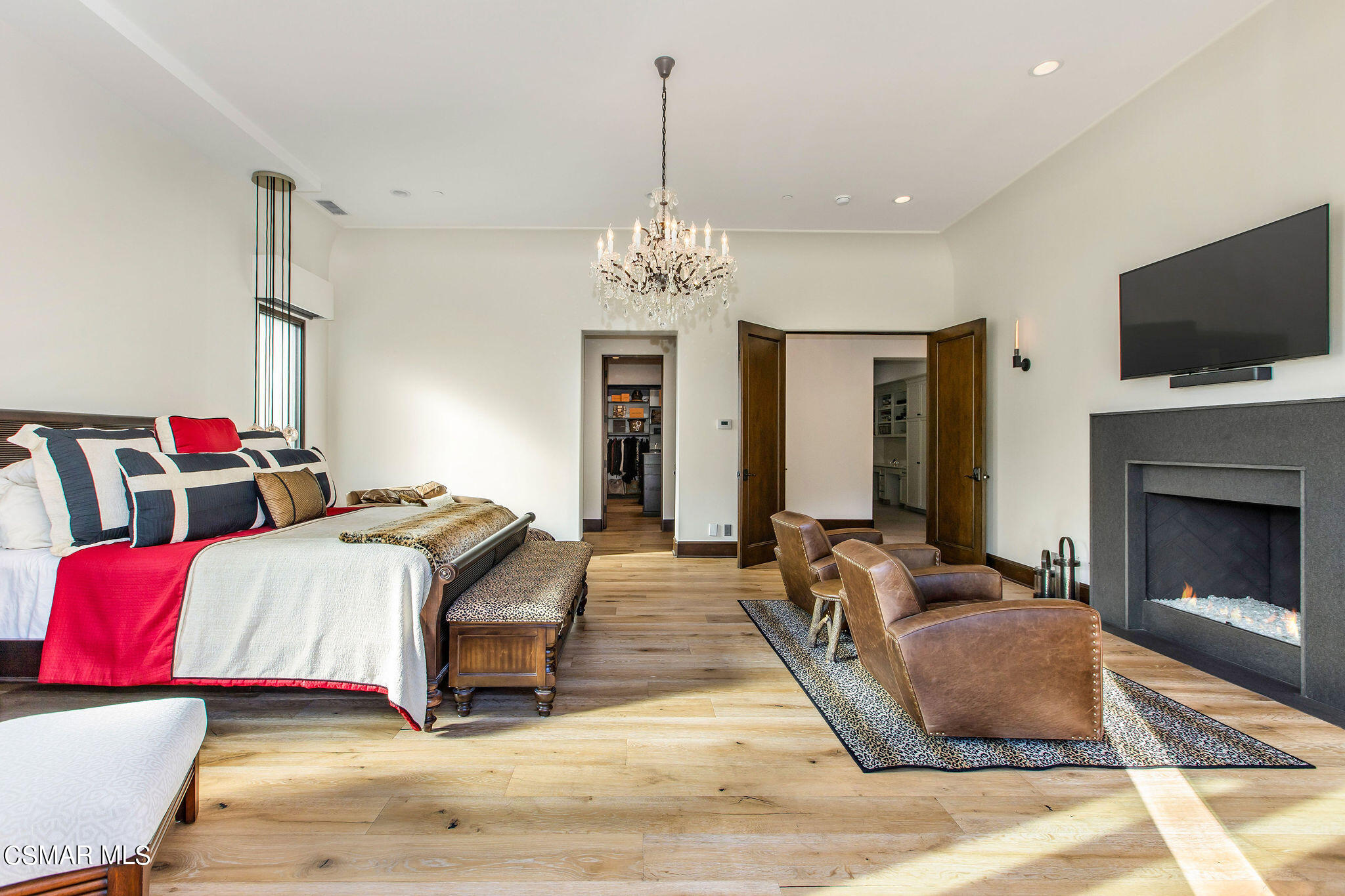 650 Williamsburg Court