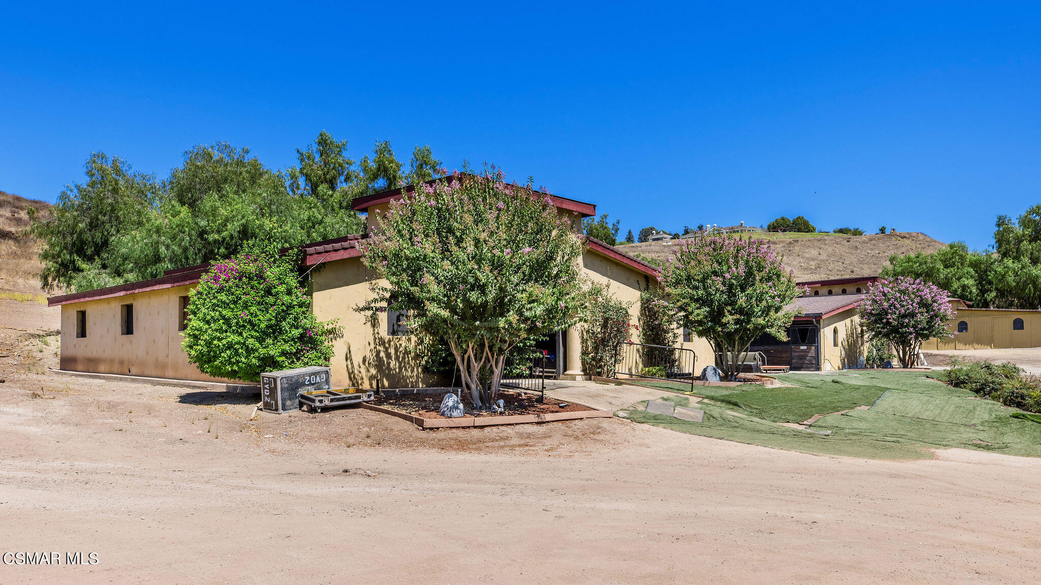 15660 Lapeyre Road