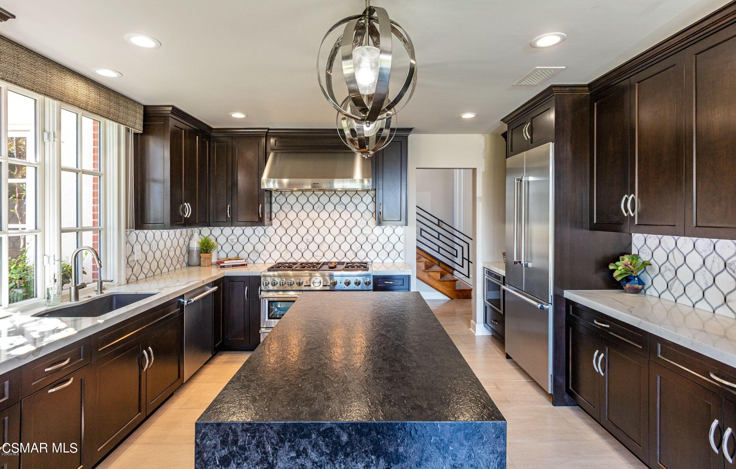 2342 Heatherbank Court