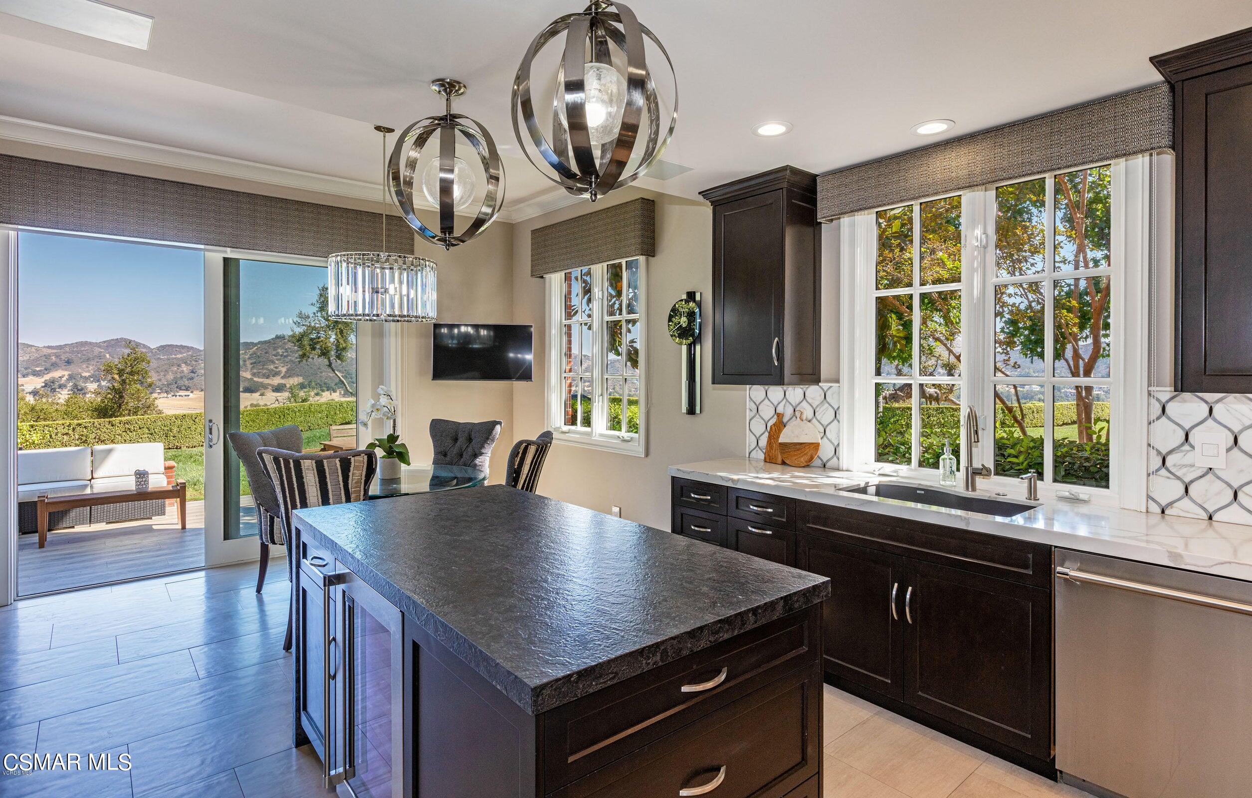 2342 Heatherbank Court