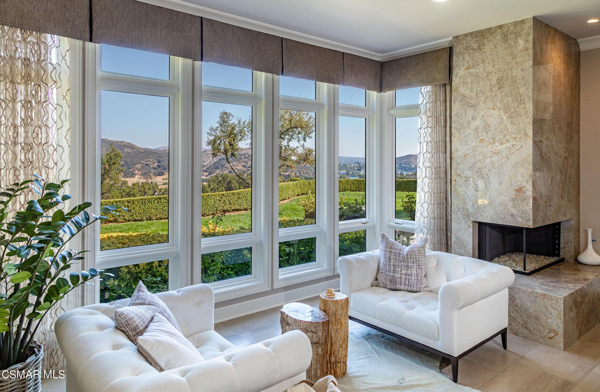 2342 Heatherbank Court