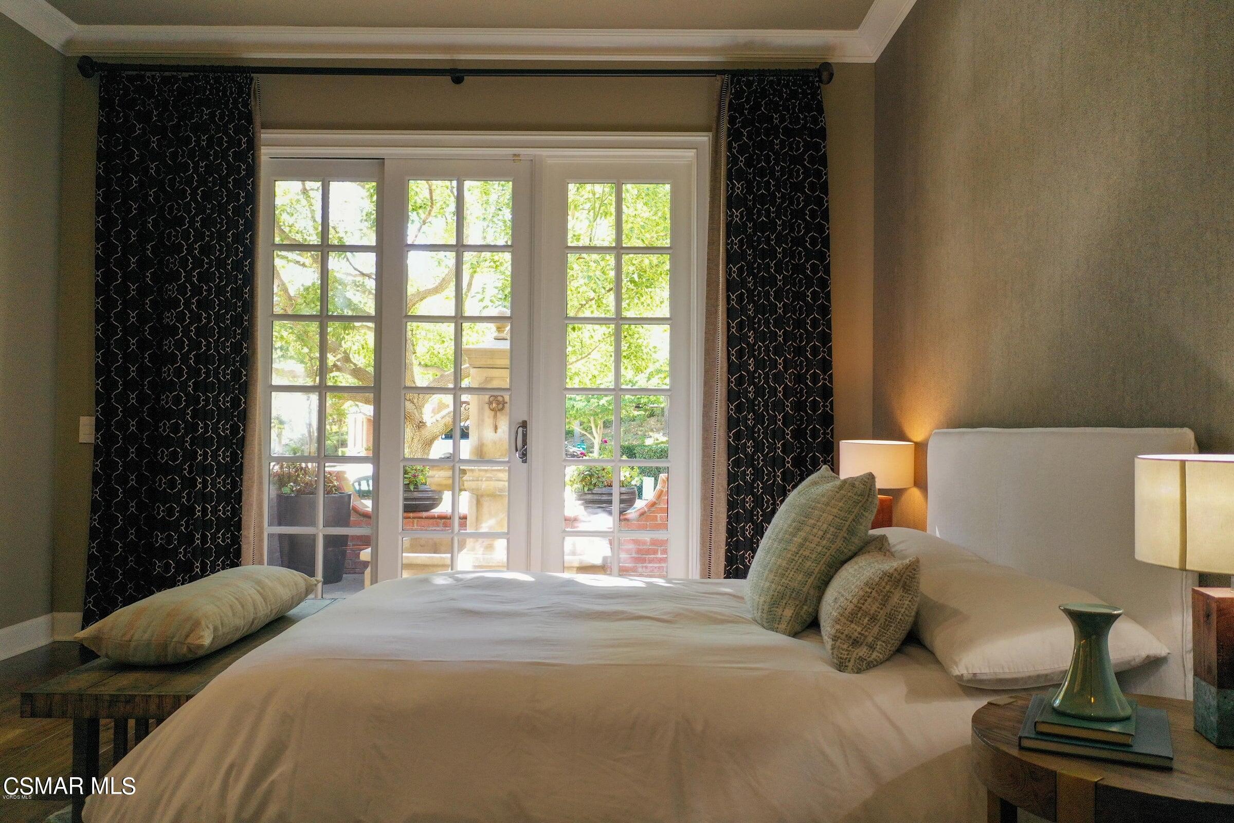 2342 Heatherbank Court