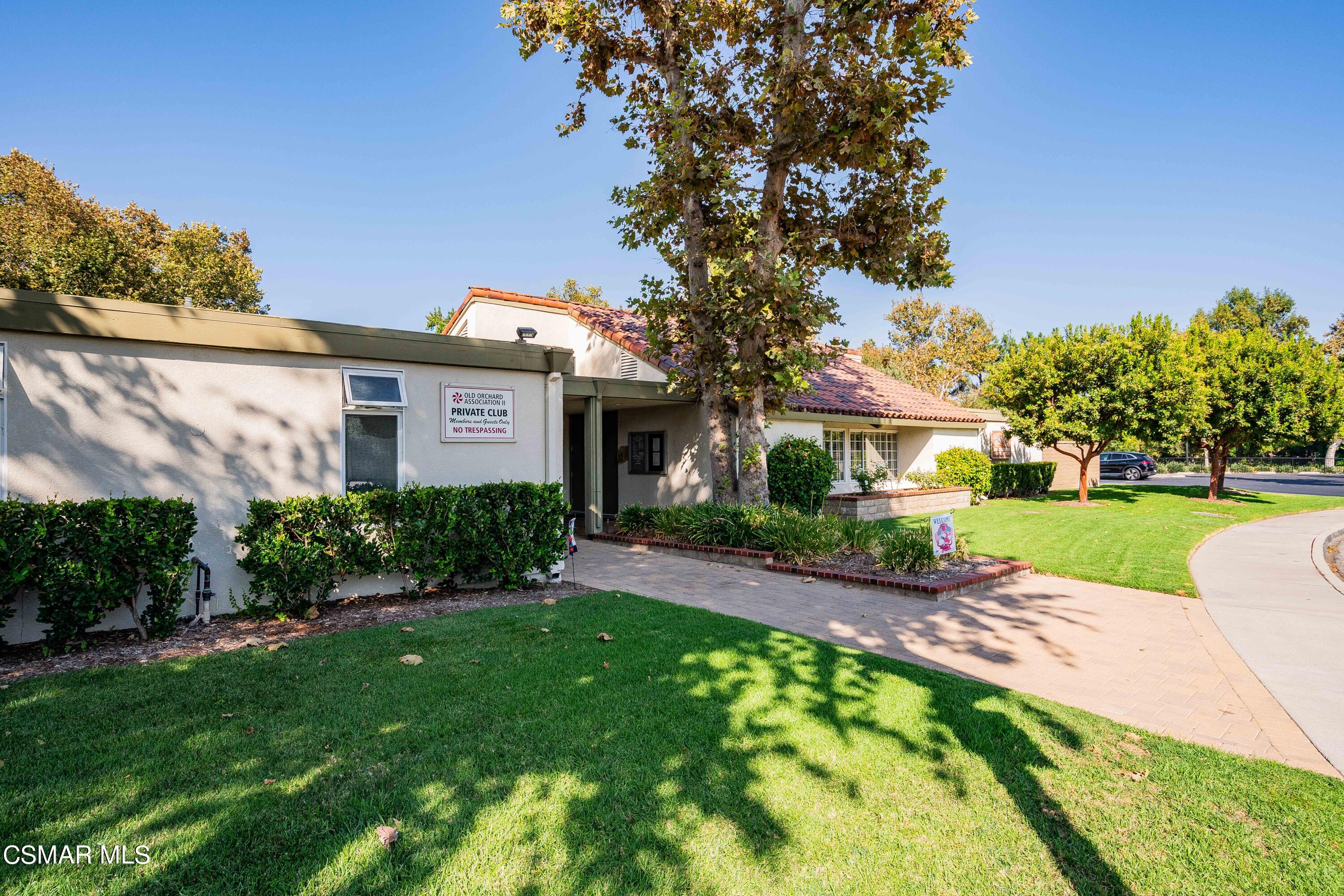 24026 Avenida Entrana