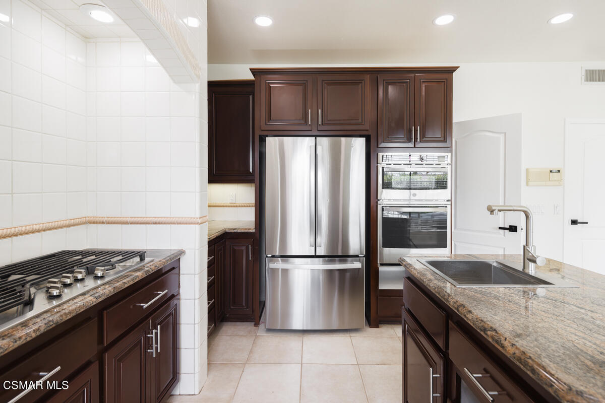 1851 Fox Springs Circle