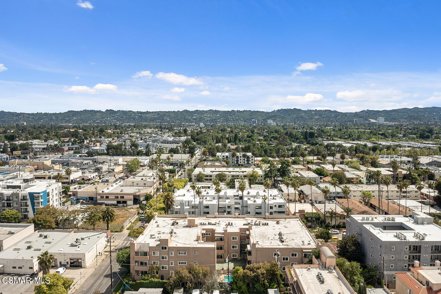 14607 Erwin Street, 106