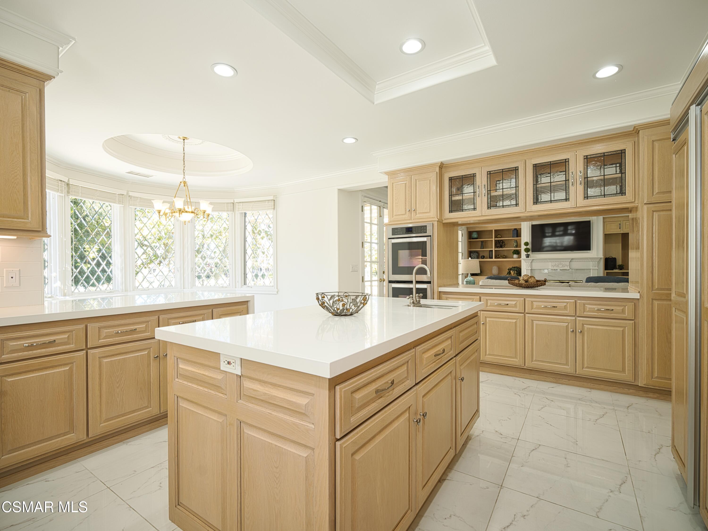 3801 Weatherly Circle