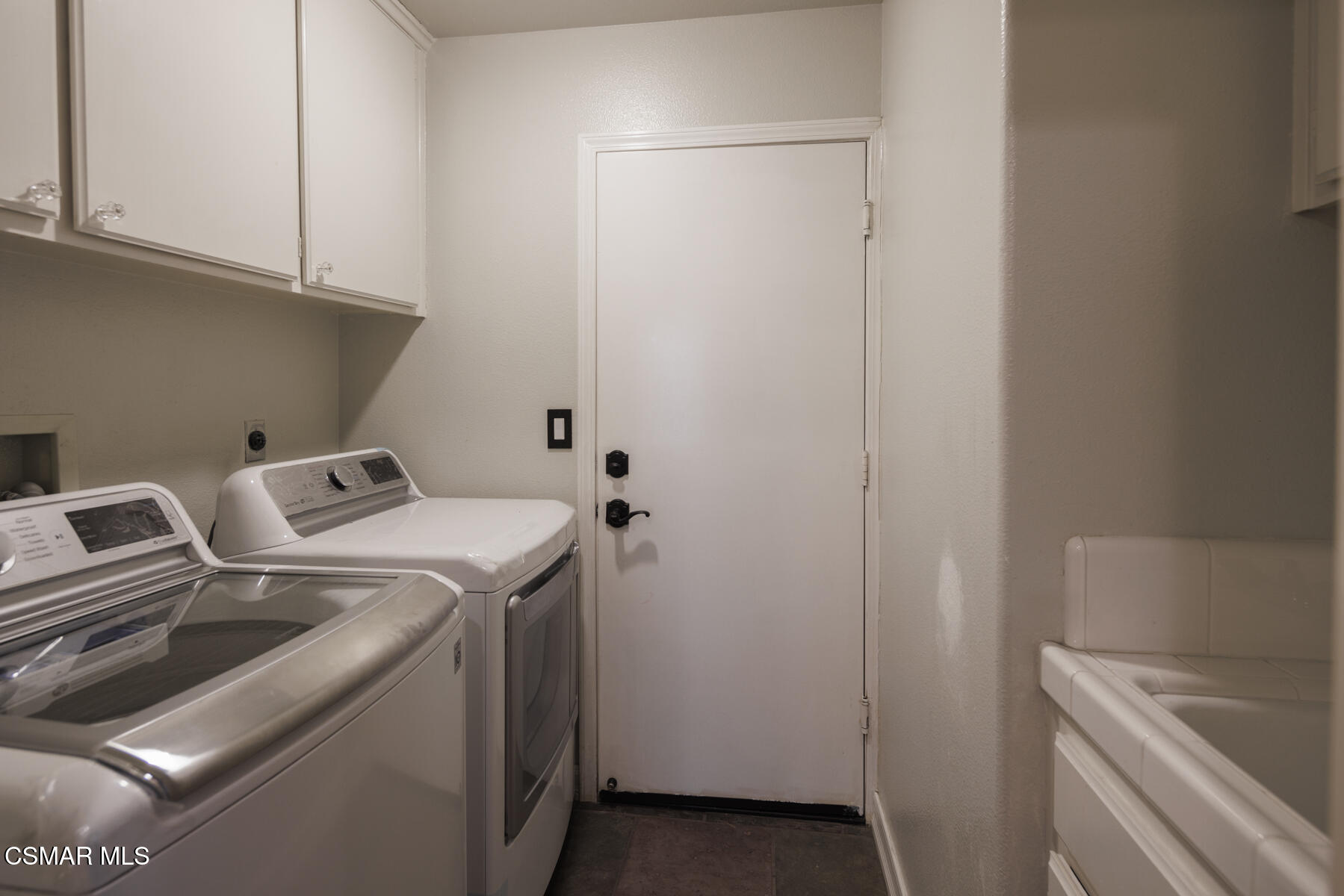 1658 Amarelle Street