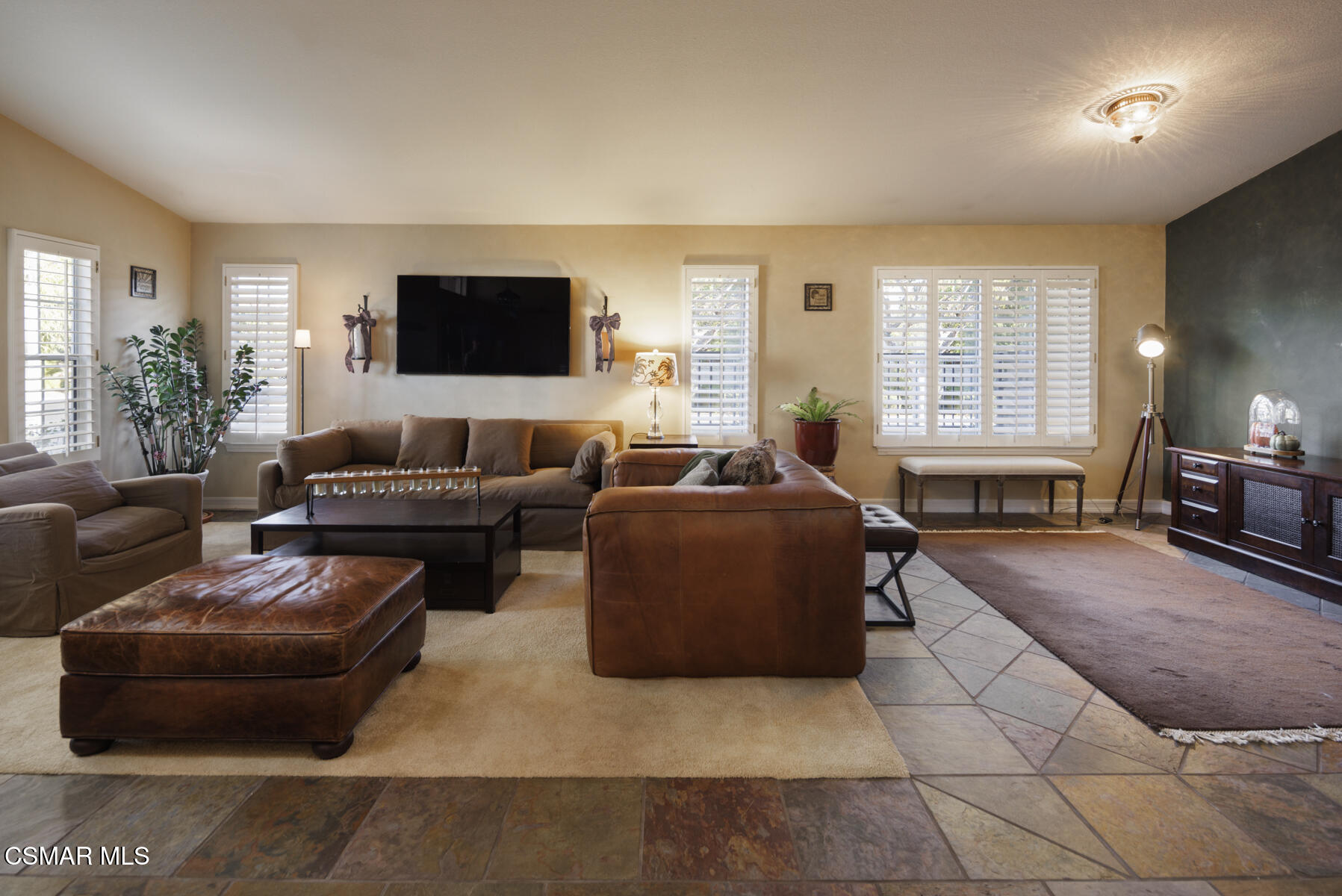 1658 Amarelle Street