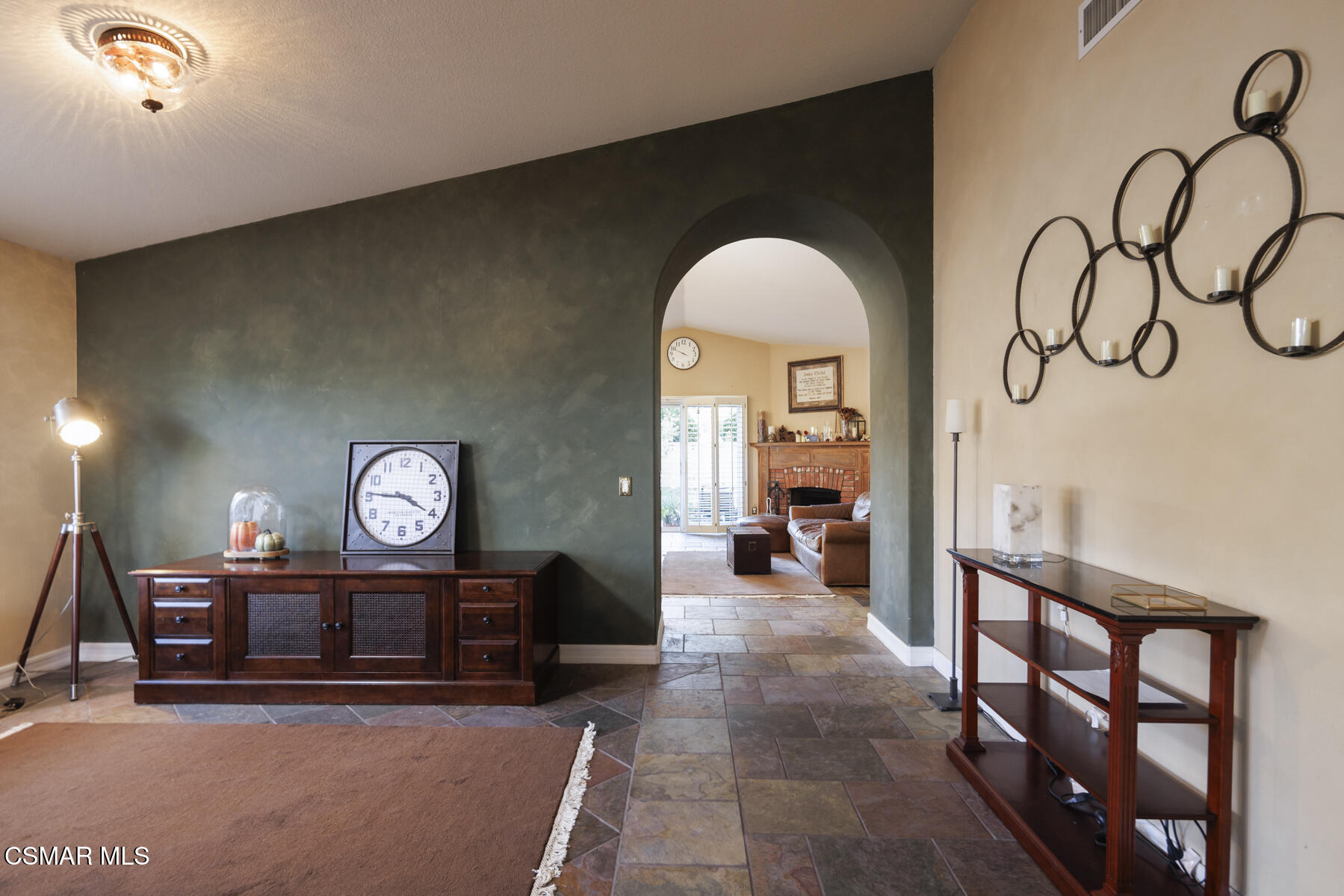 1658 Amarelle Street