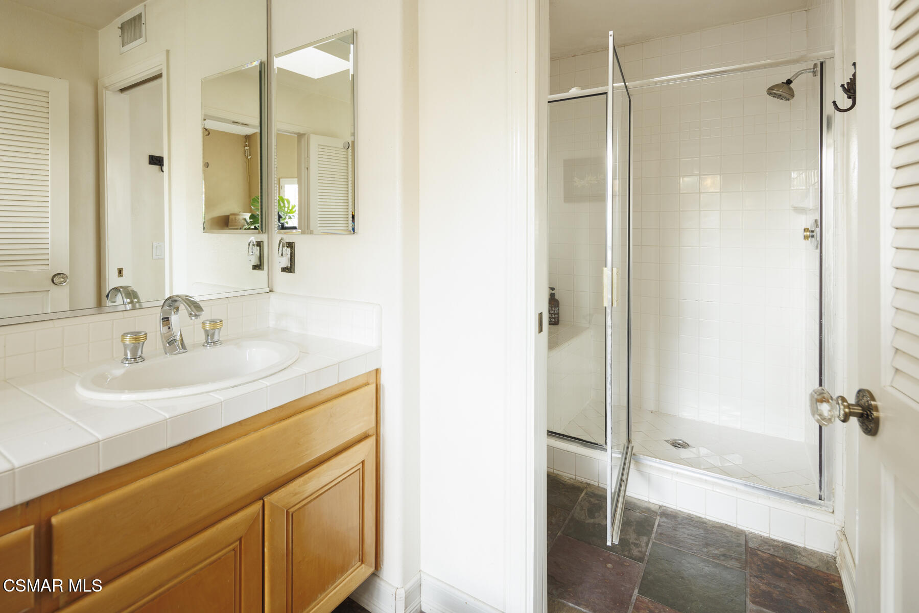 1658 Amarelle Street