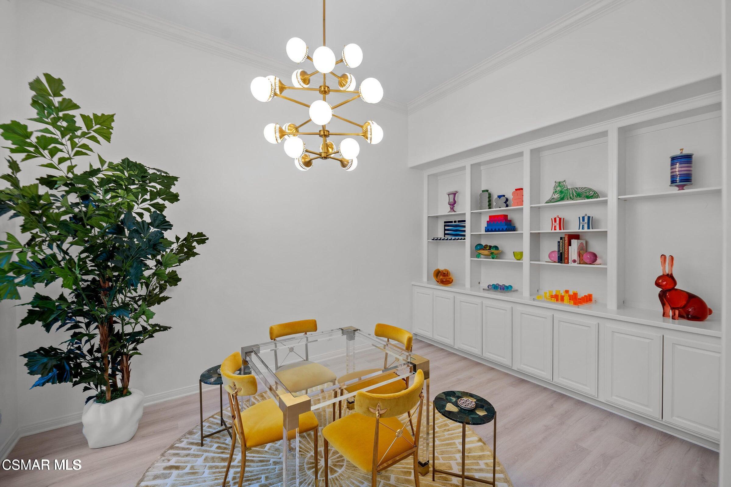 2479 Swanfield Court