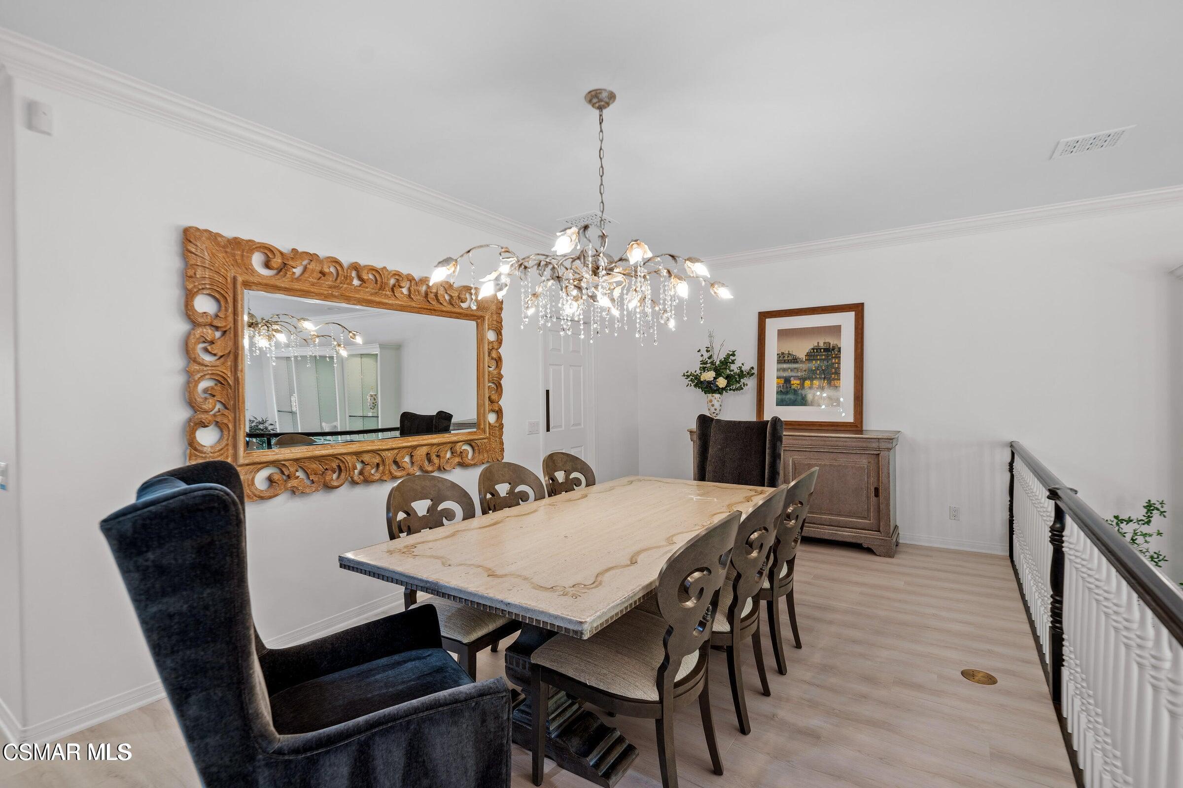 2479 Swanfield Court