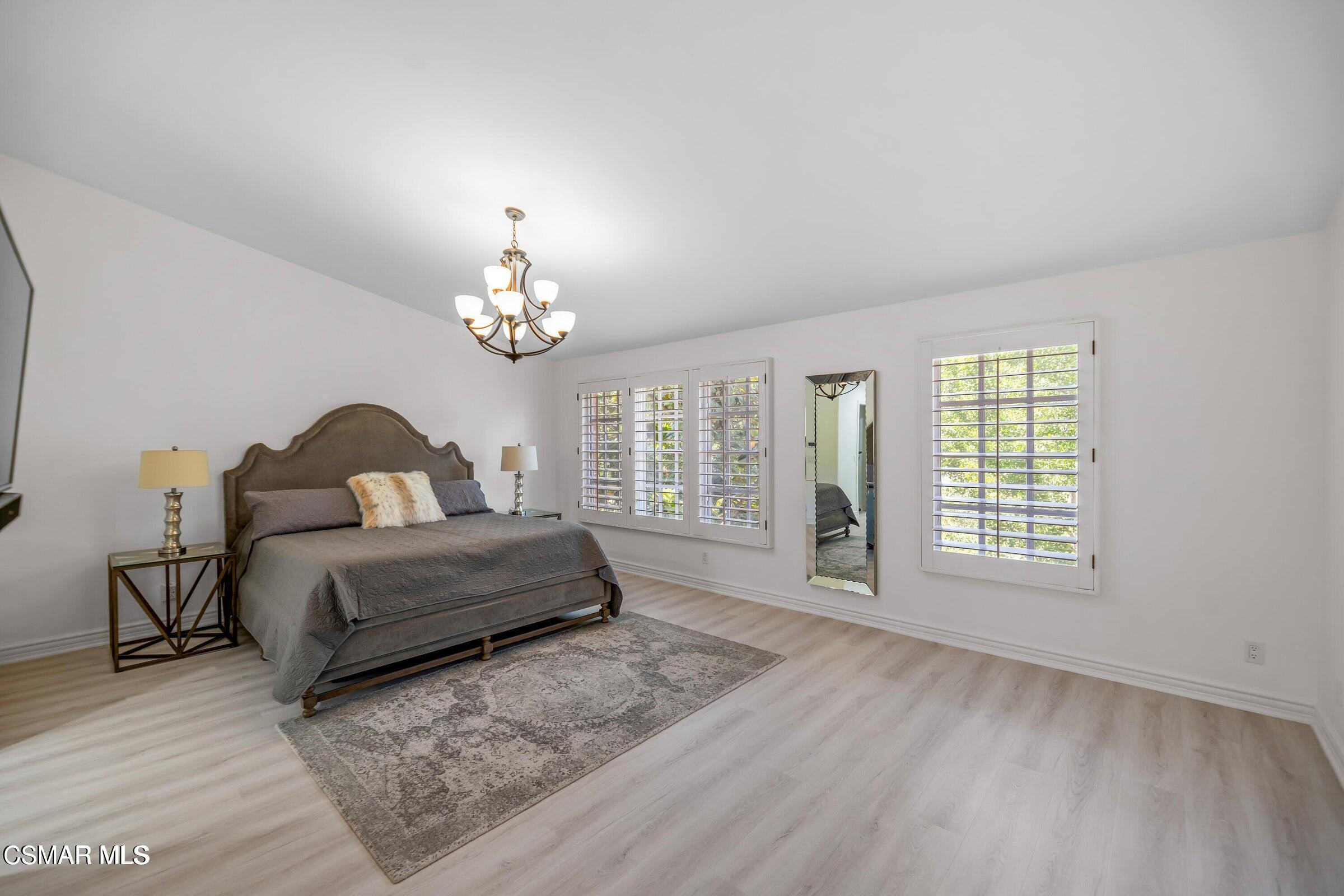 2479 Swanfield Court
