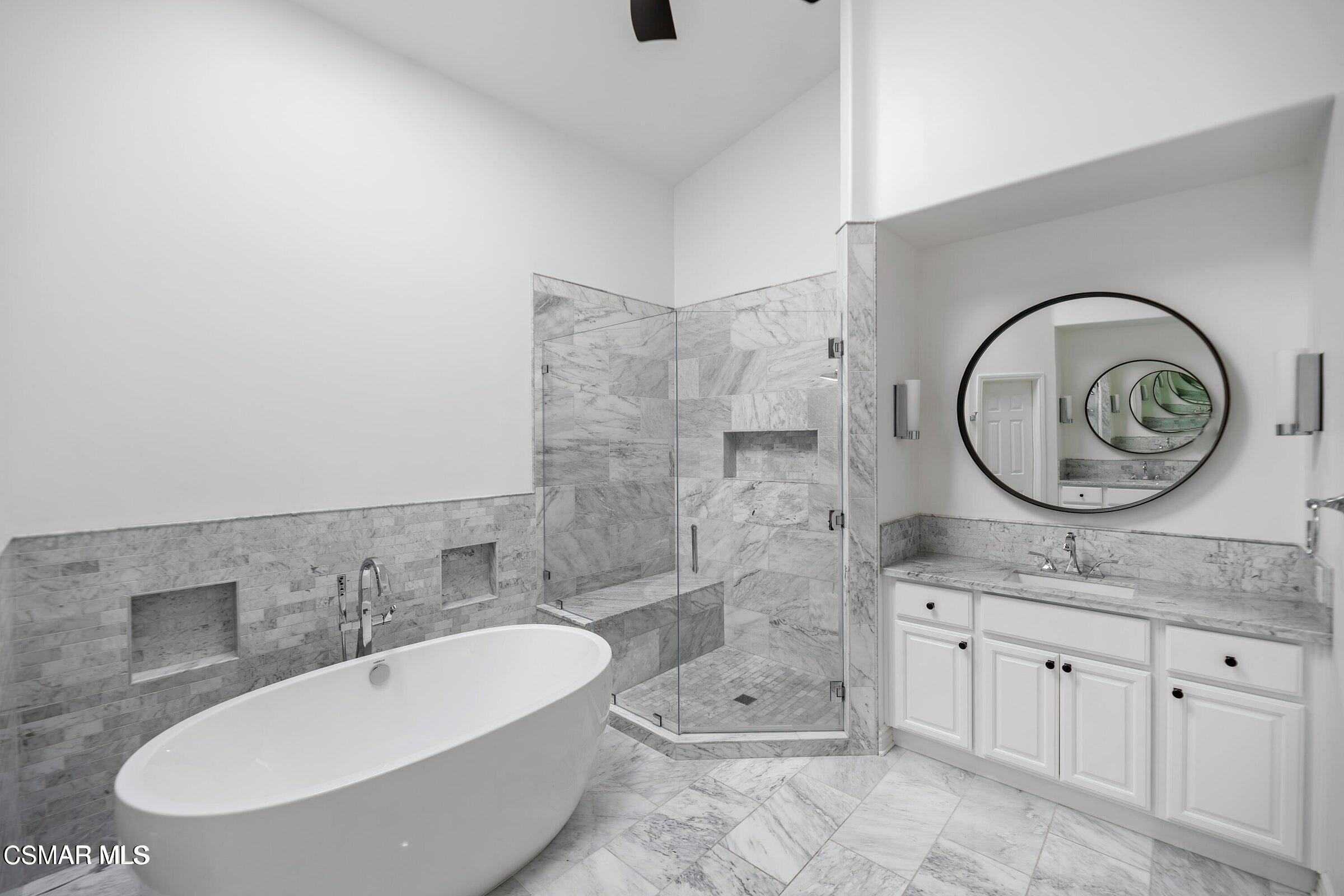 2479 Swanfield Court
