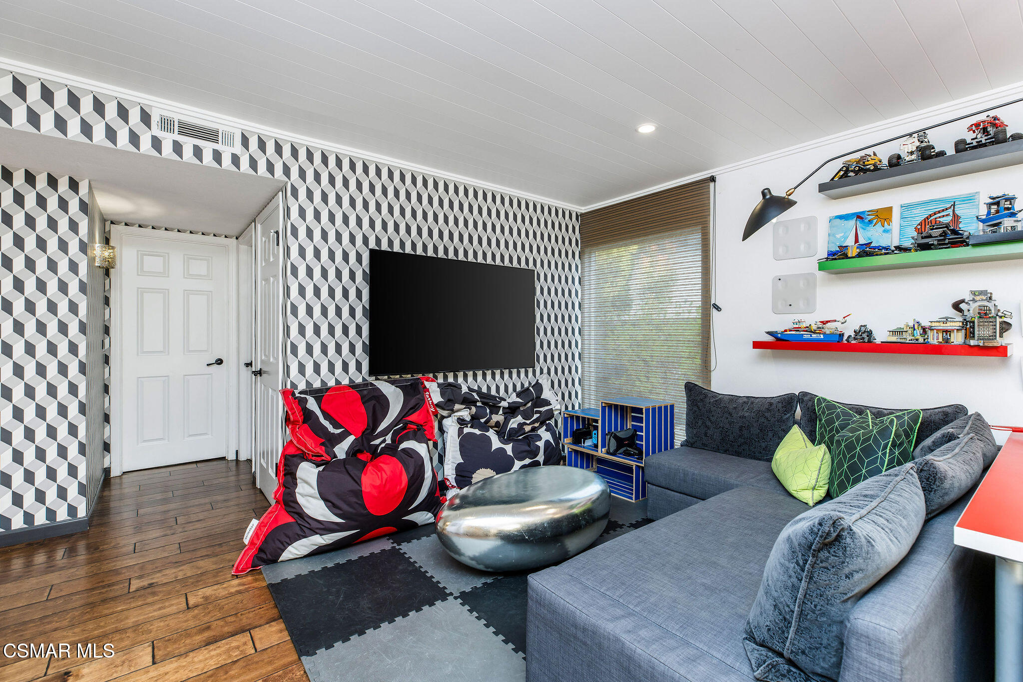 2004 Bridgegate Court