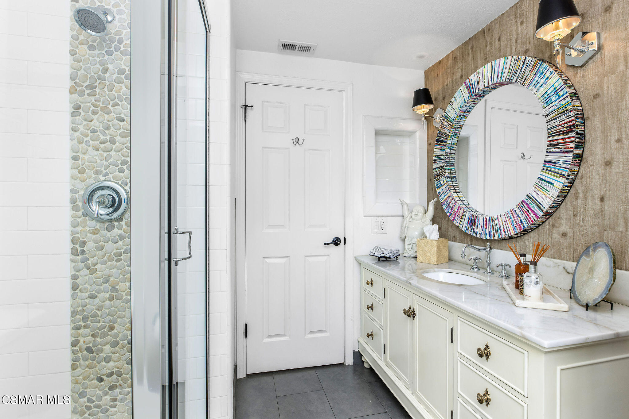 2004 Bridgegate Court