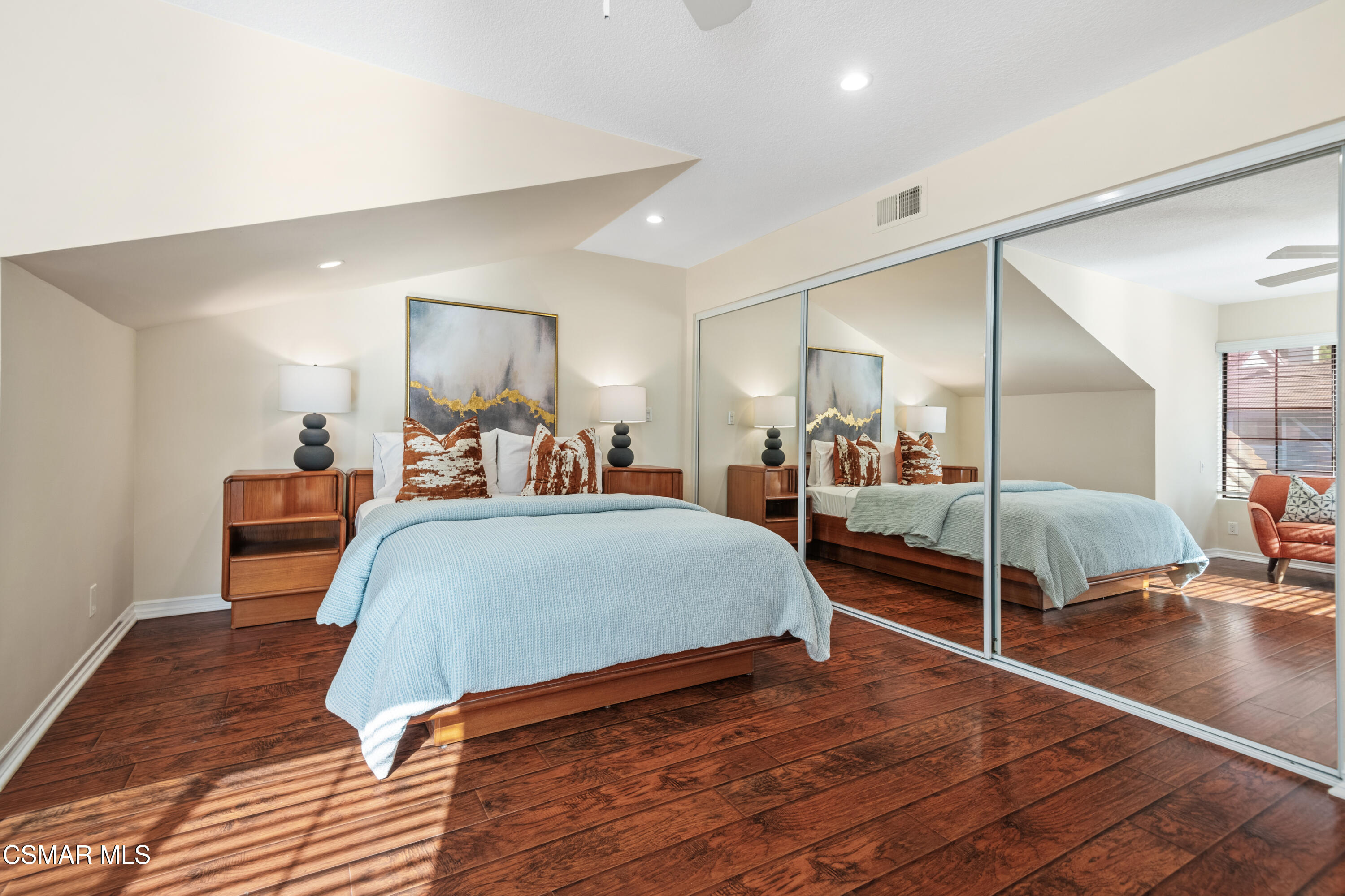 29655 Strawberry Hill Drive