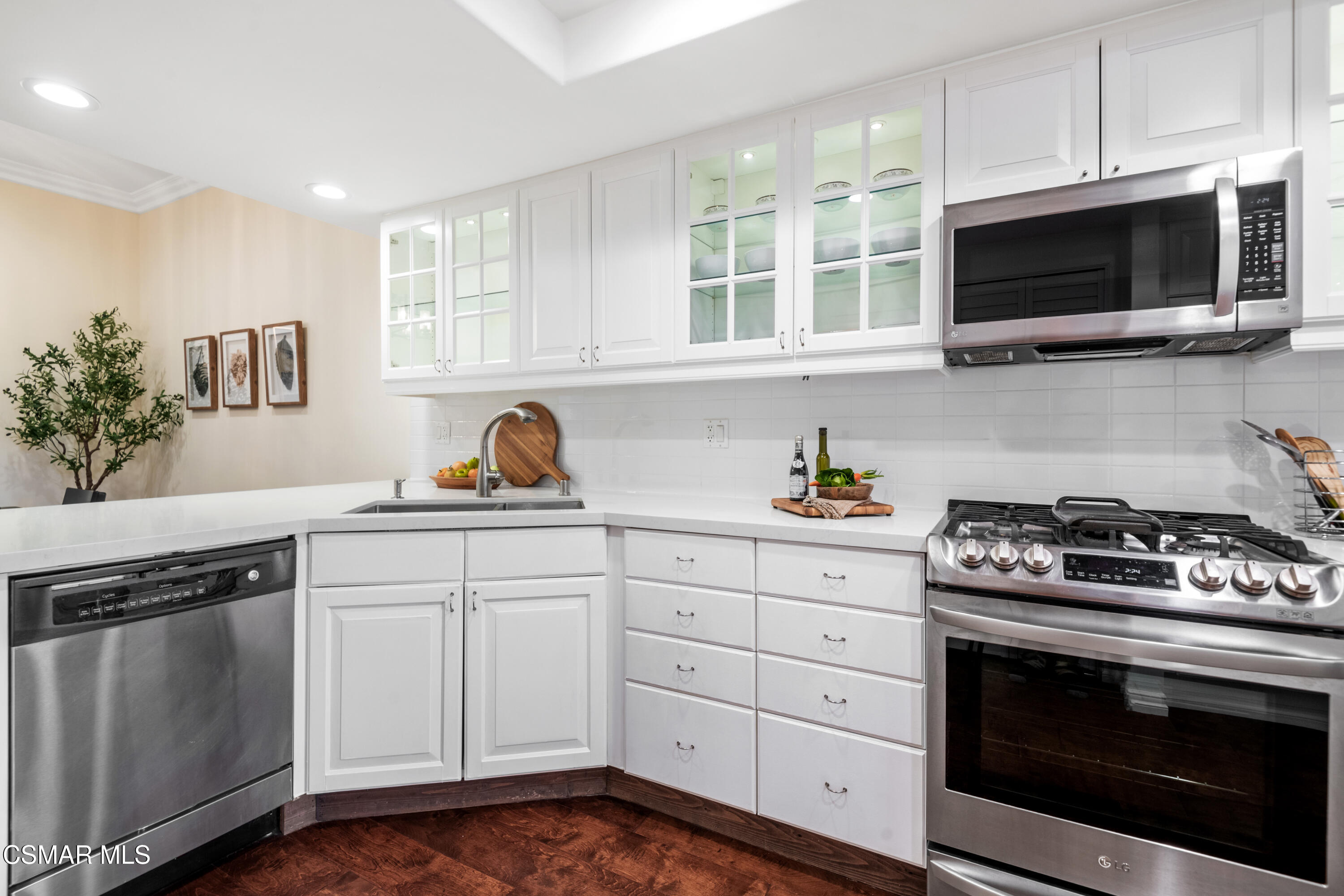 29655 Strawberry Hill Drive