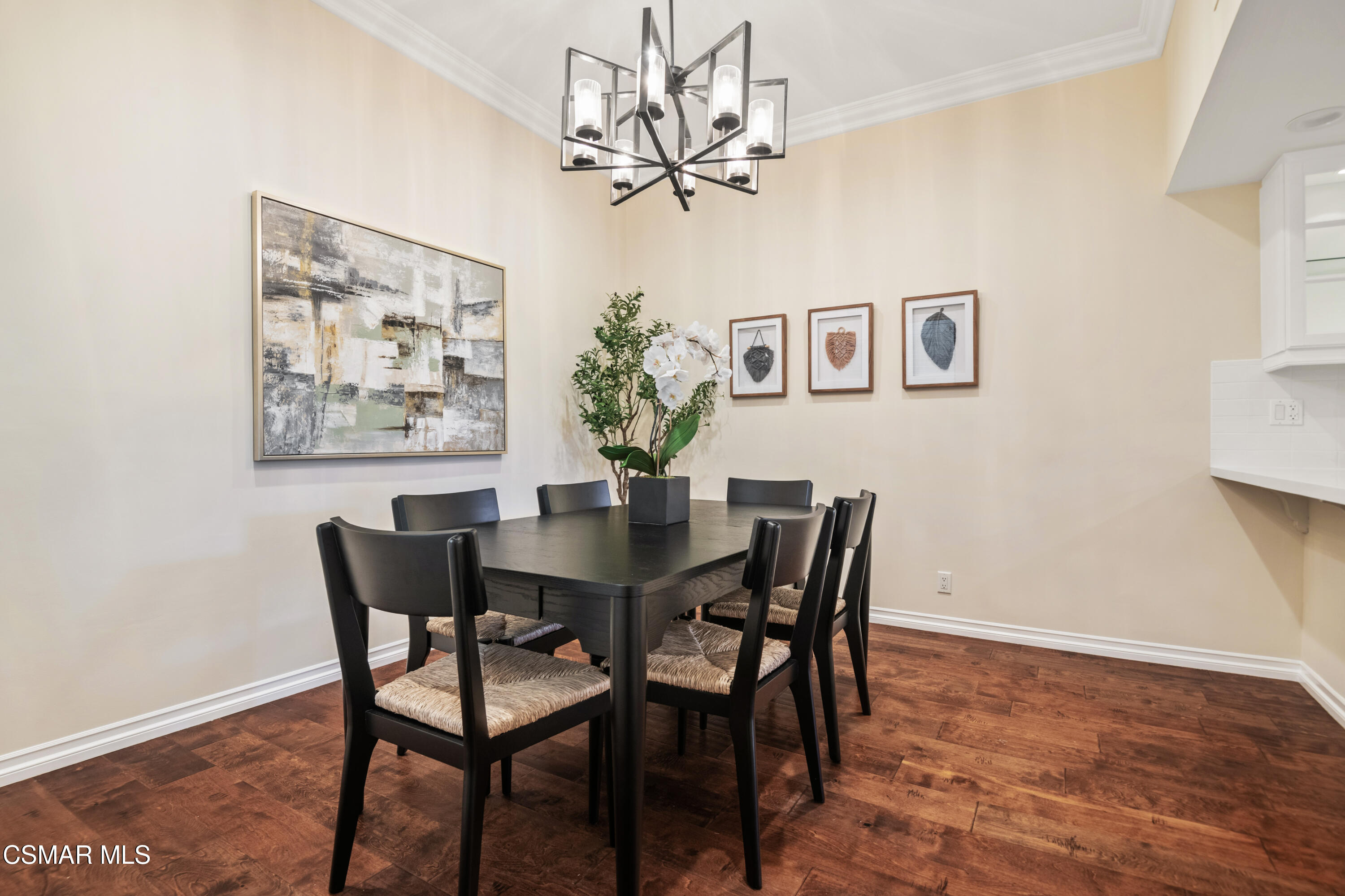 29655 Strawberry Hill Drive