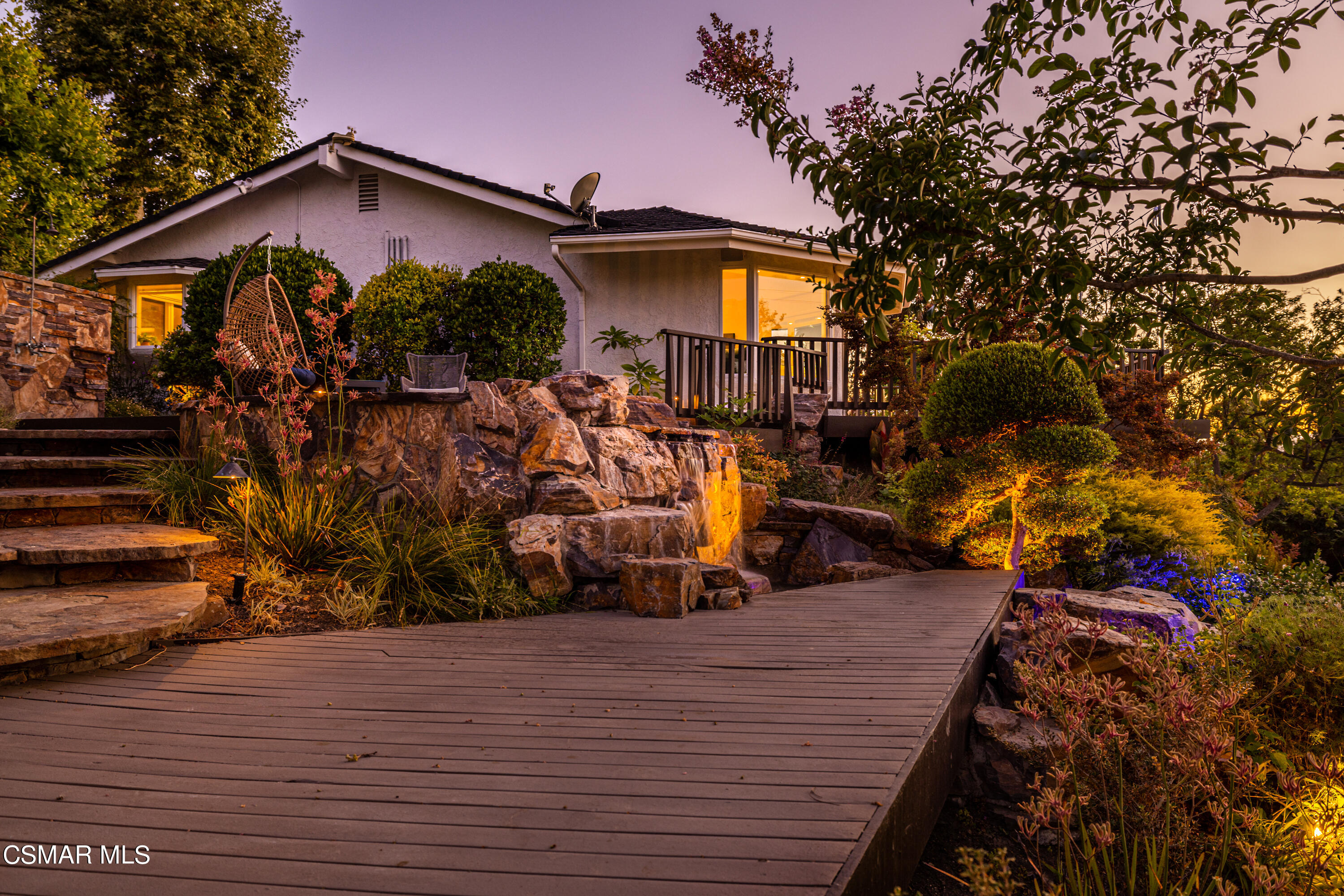 1381 La Peresa Drive