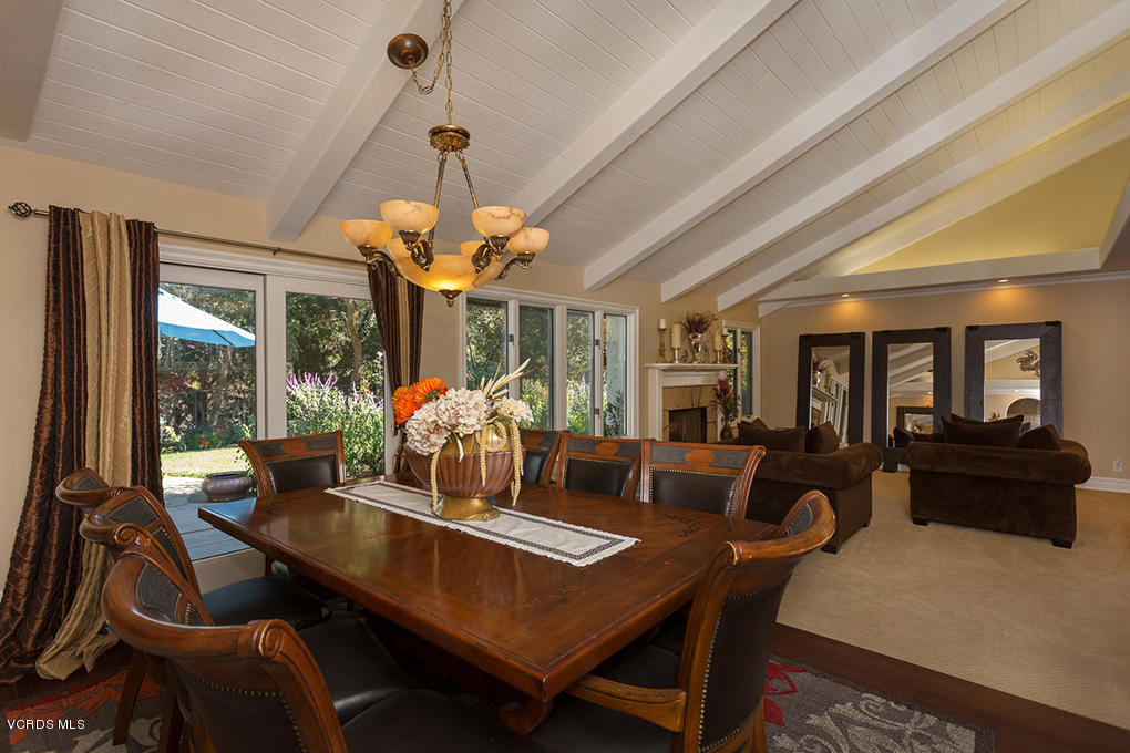 4090 Cresthaven Drive