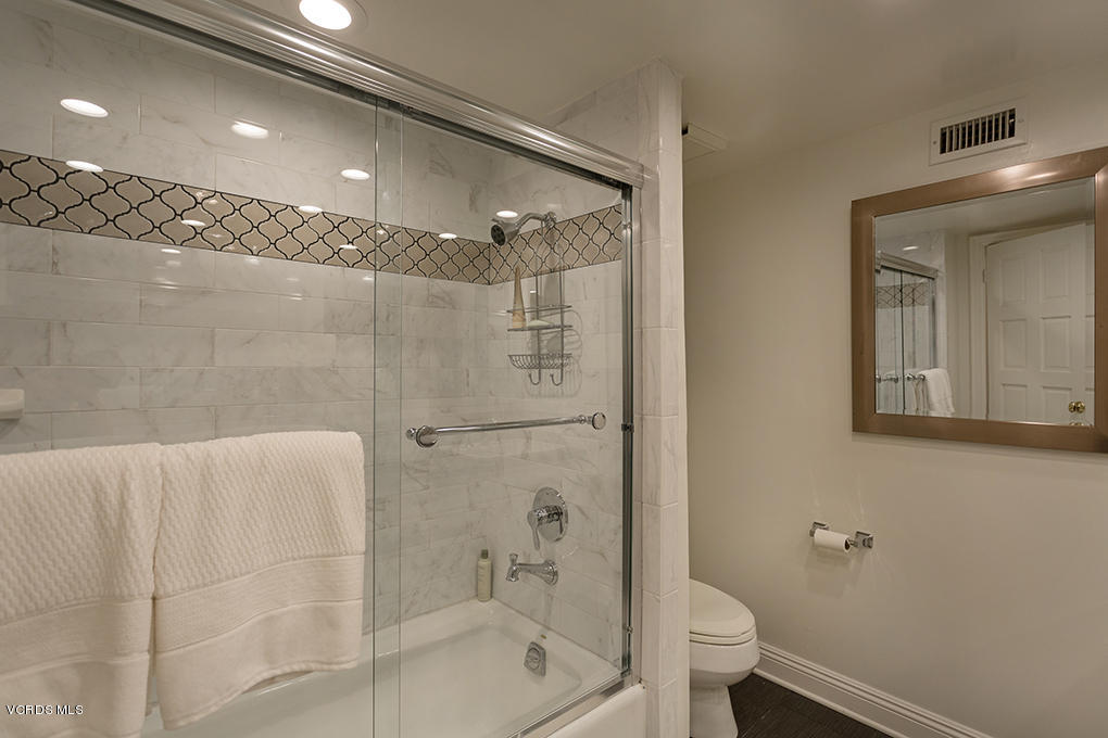 4090 Cresthaven Drive