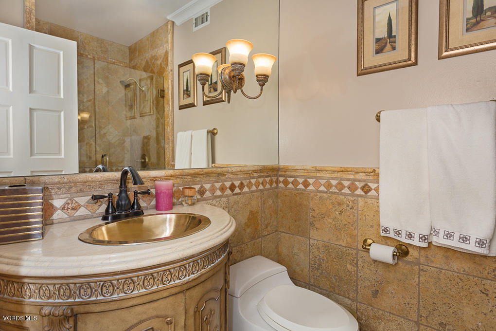 4090 Cresthaven Drive