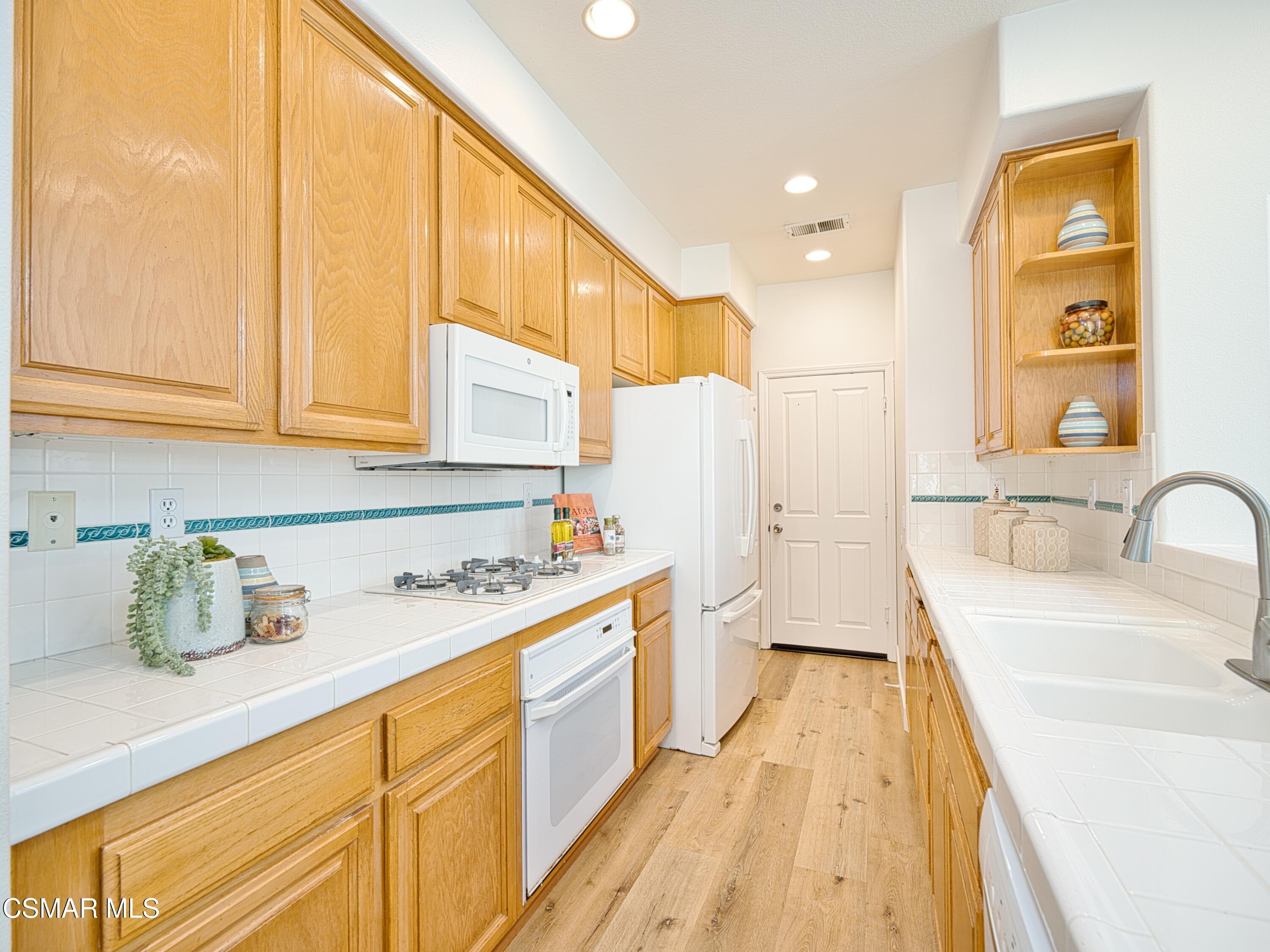 3127 La Casa Court
