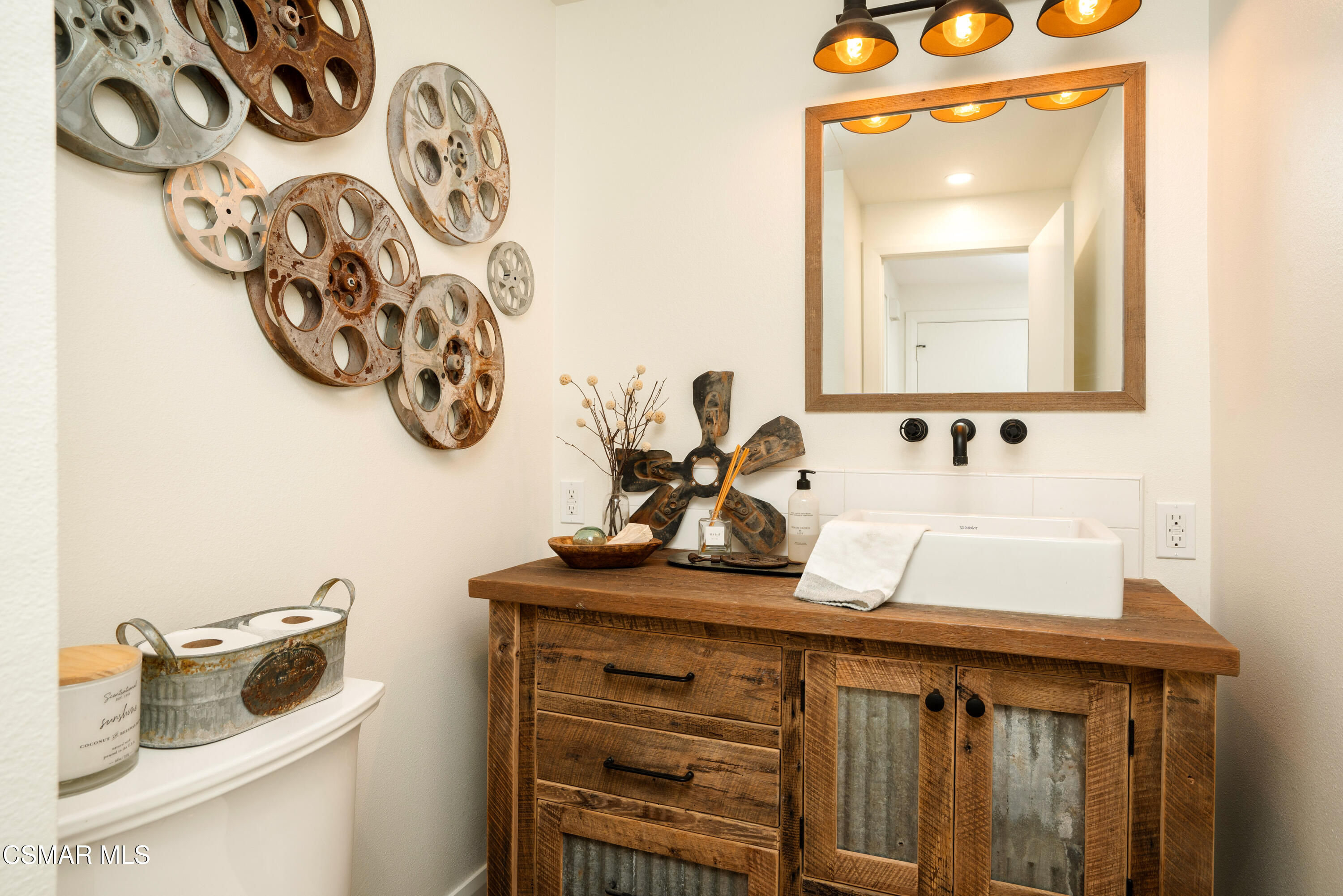 1079 Powderhorn Court