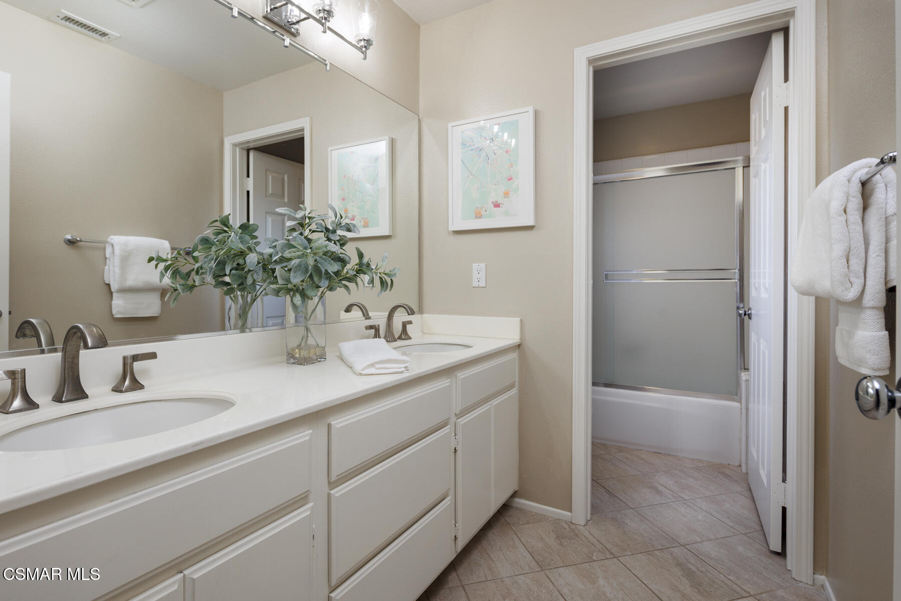 1373 Sapphire Dragon Street