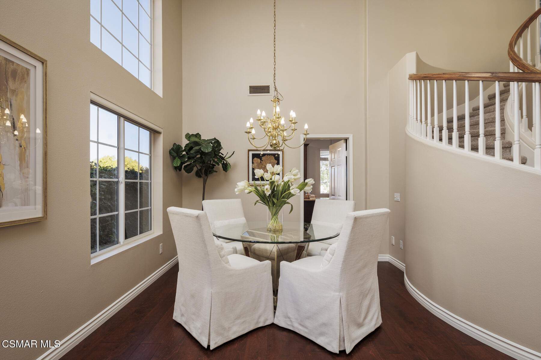 1373 Sapphire Dragon Street