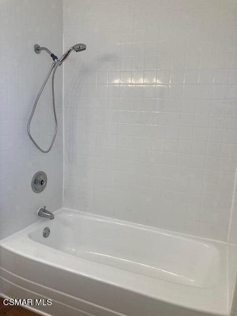 3916 Buckthorn Court