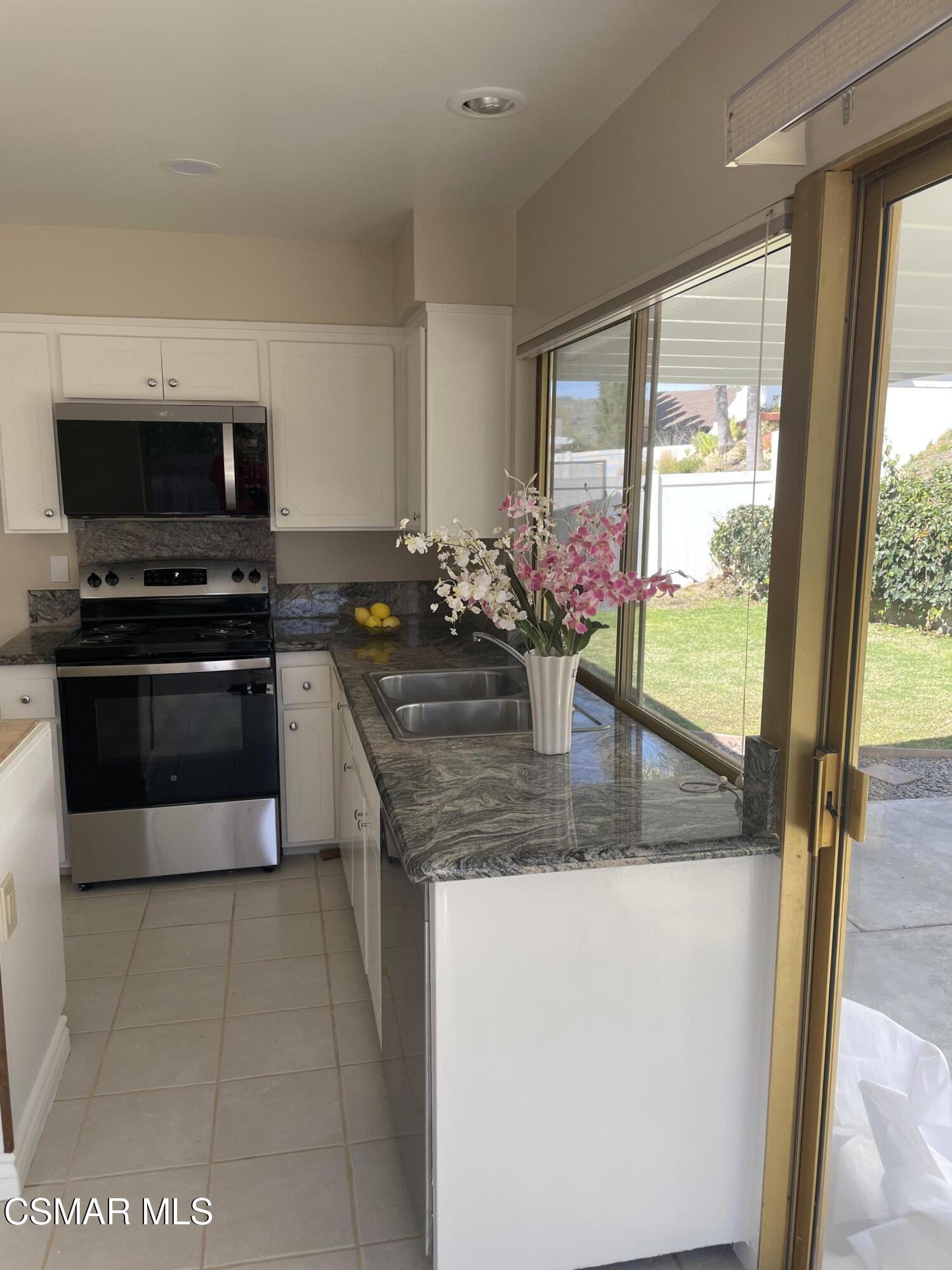 659 Flaming Star Avenue