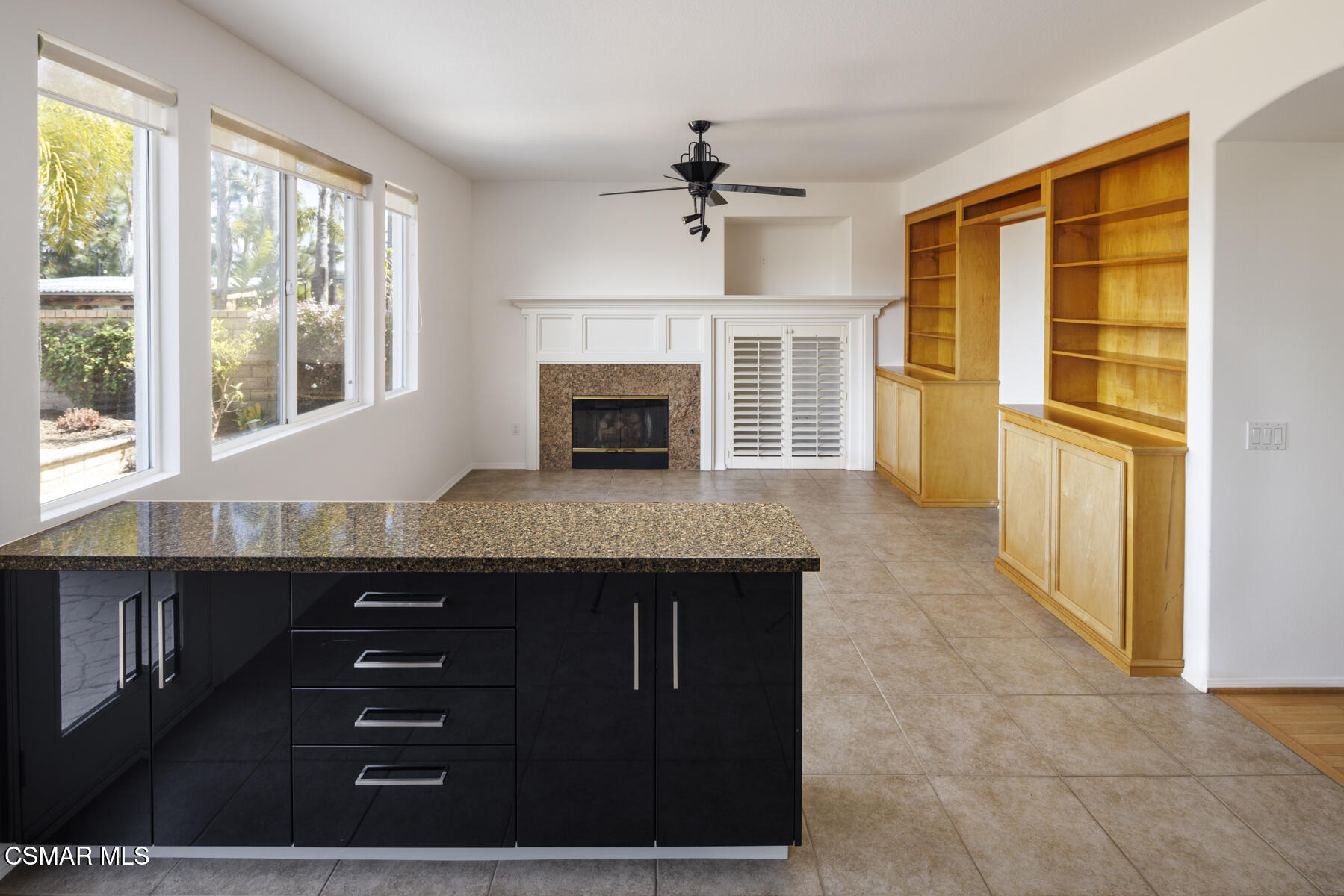 1987 Seabreeze Street