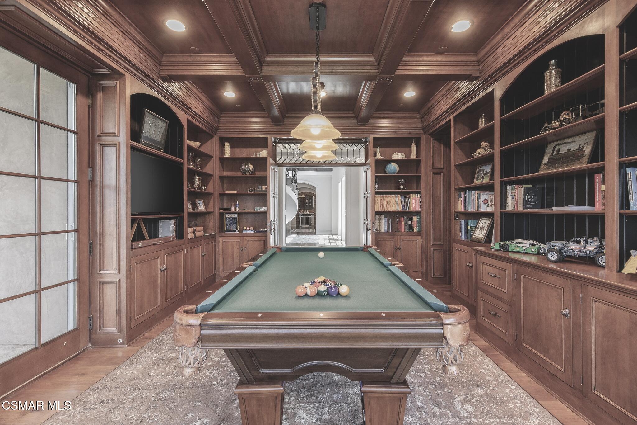2200 White Stallion Road