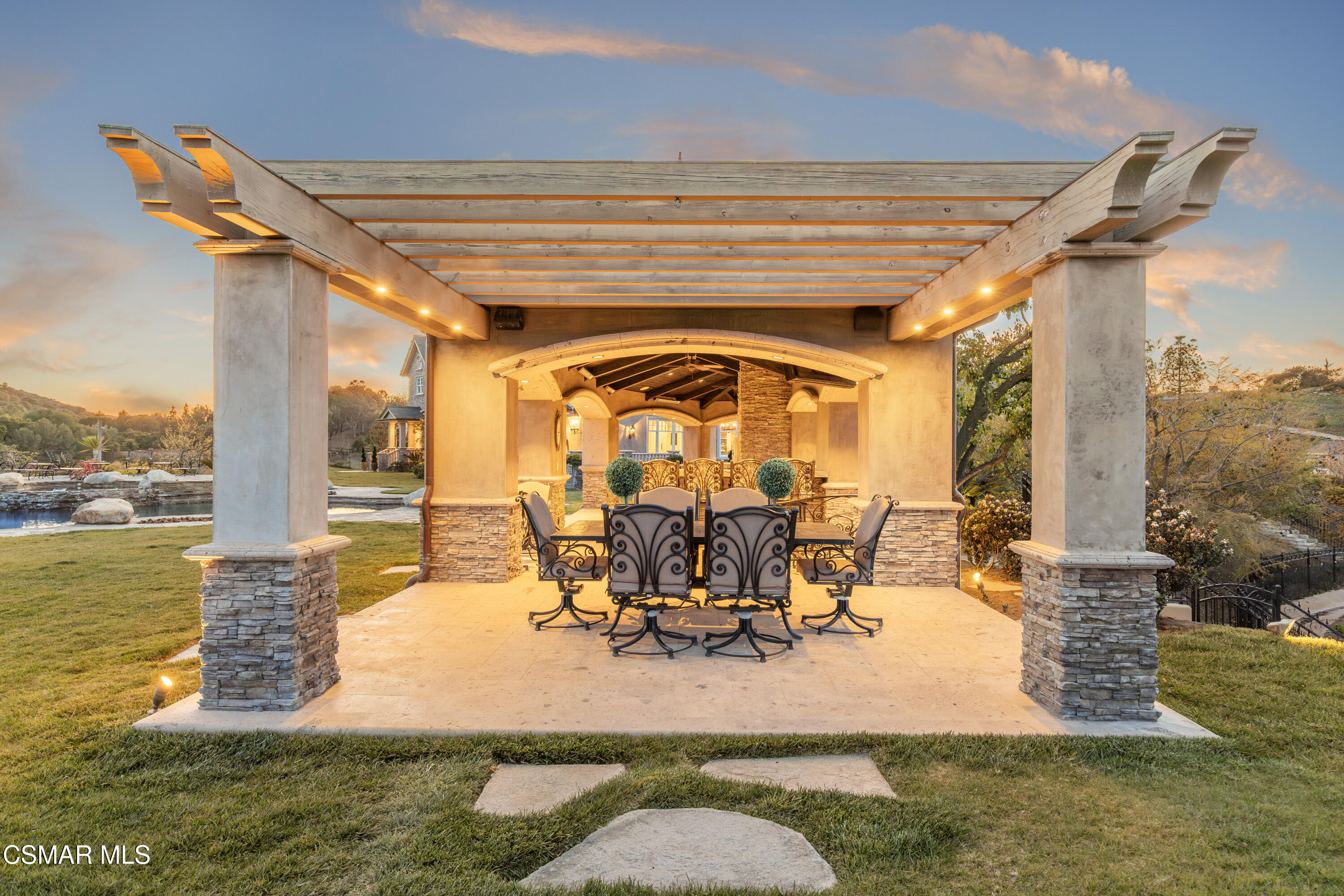 2200 White Stallion Road