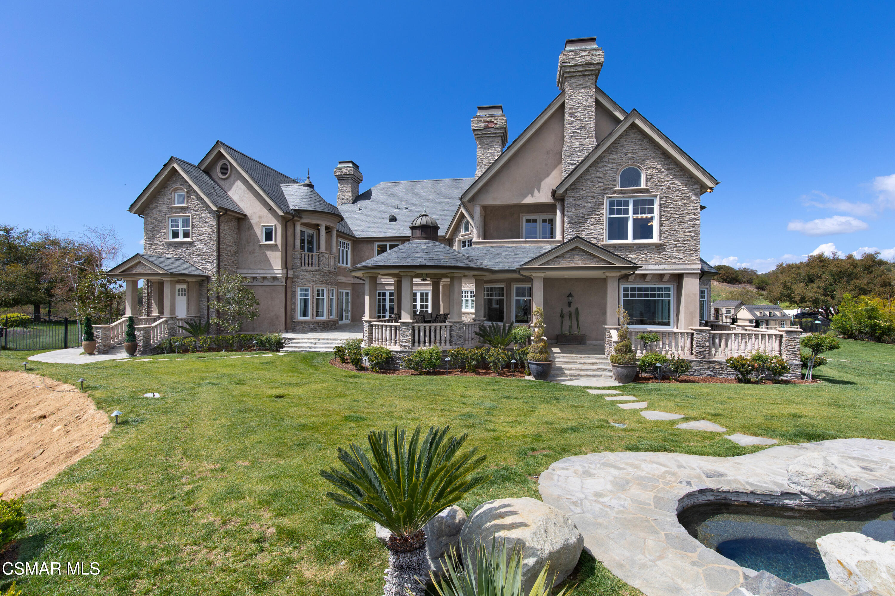 2200 White Stallion Road