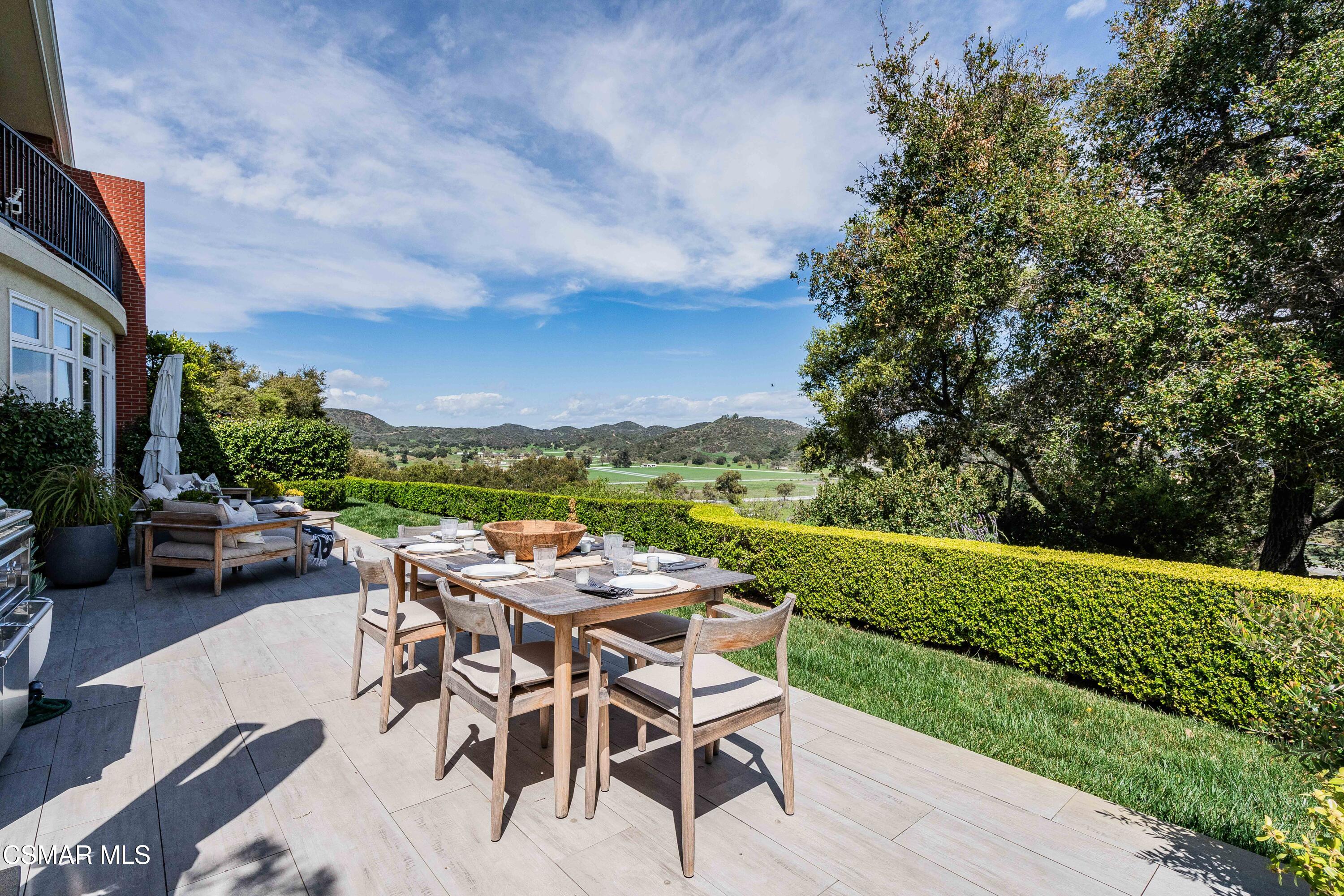 2366 Heatherbank Court