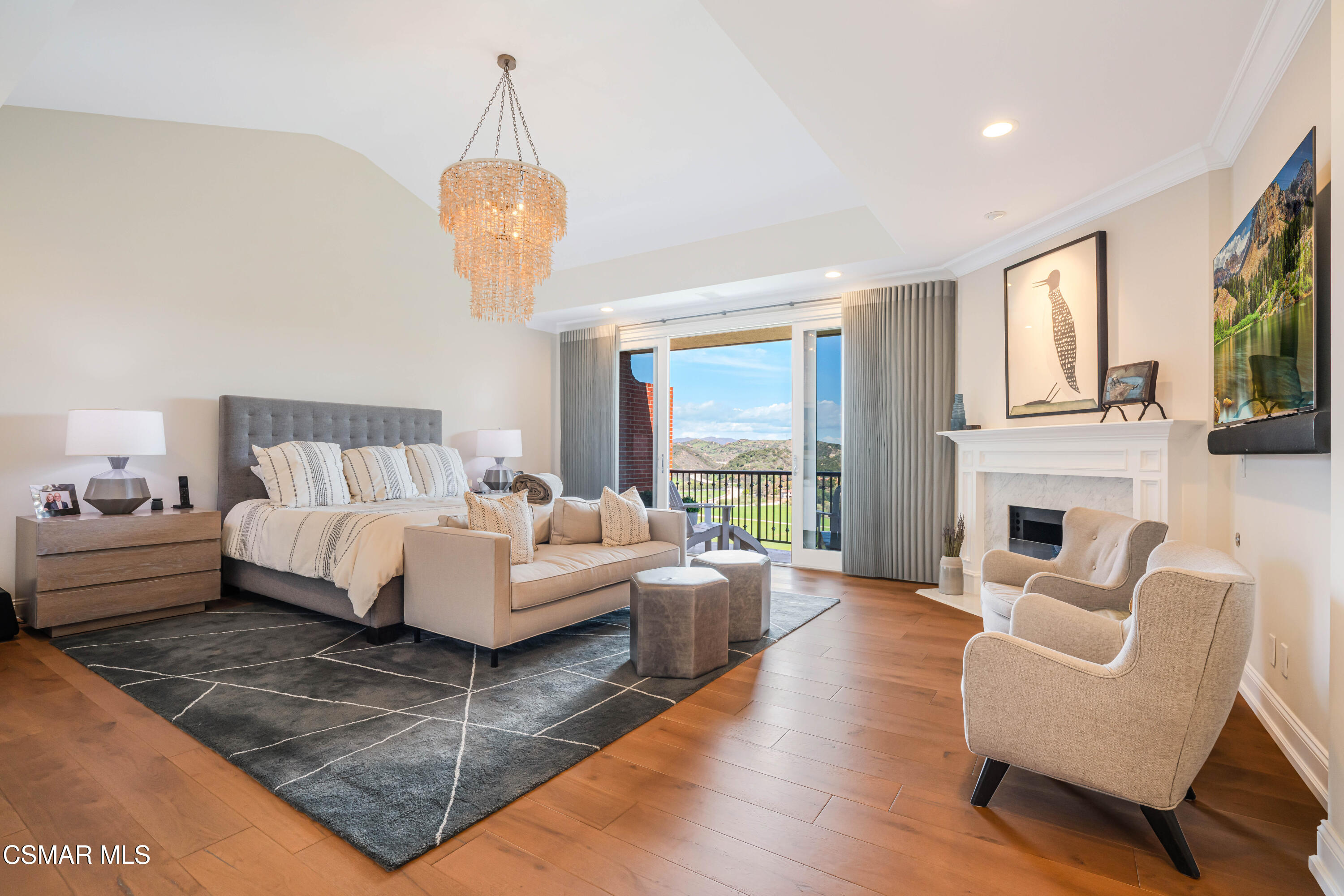 2366 Heatherbank Court