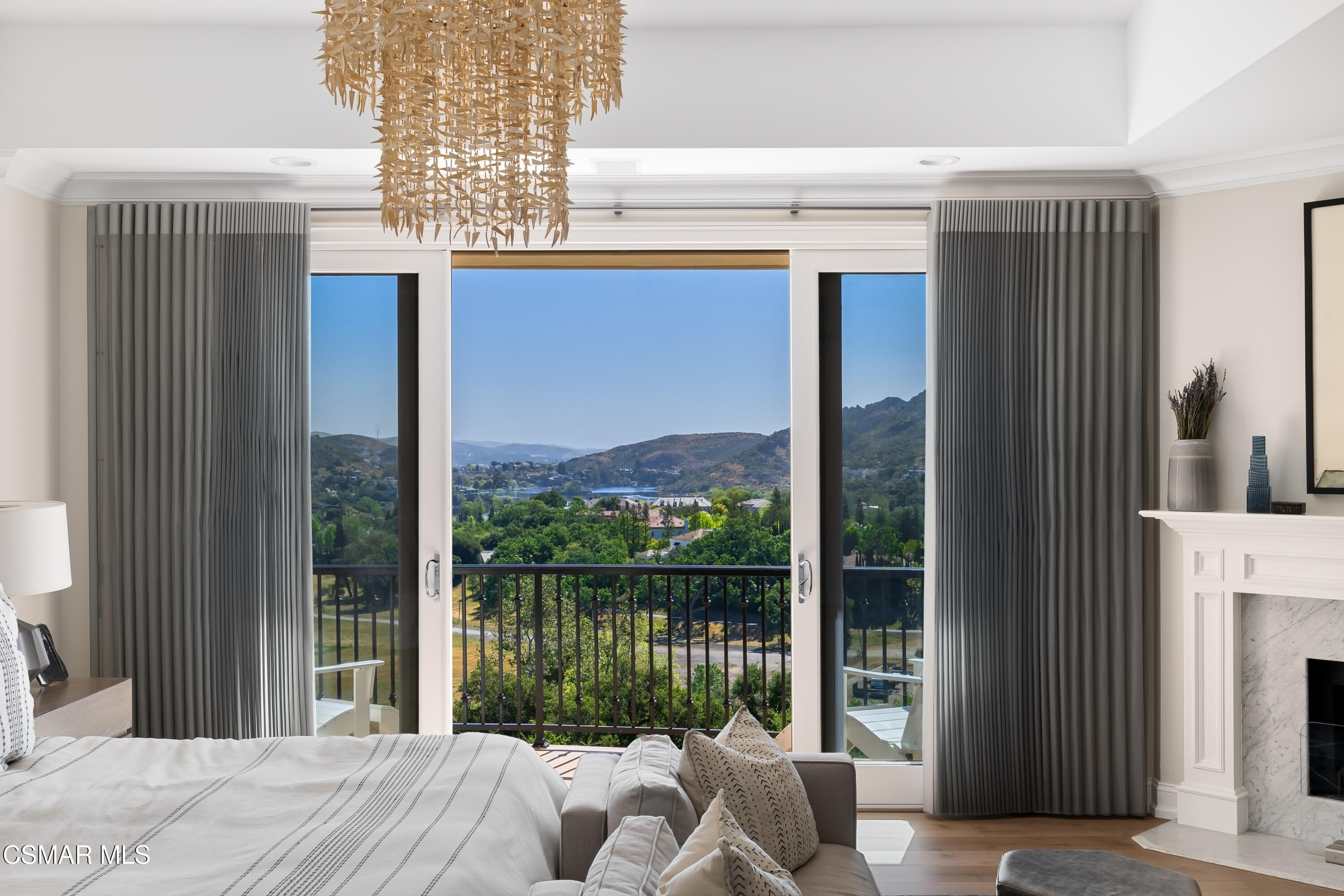 2366 Heatherbank Court