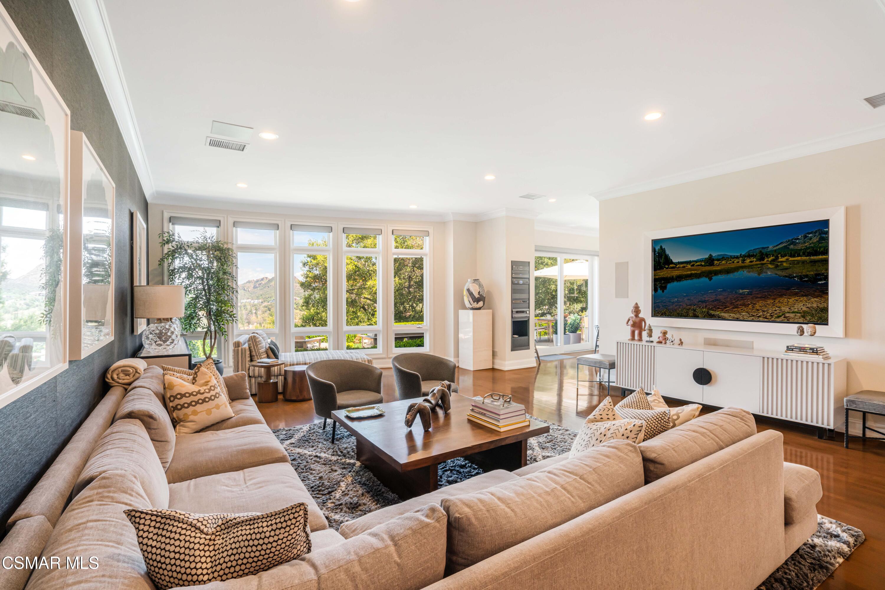 2366 Heatherbank Court