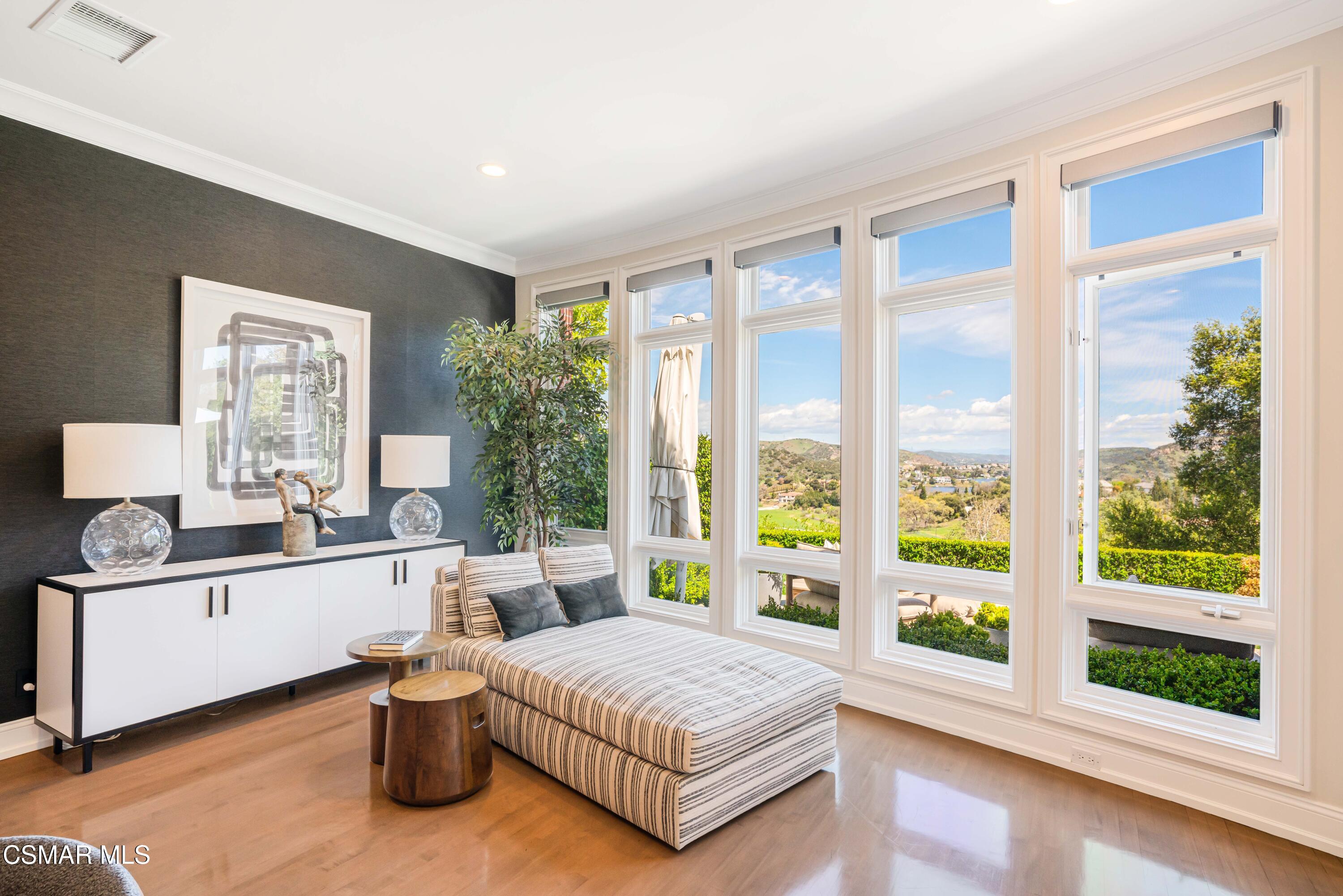 2366 Heatherbank Court