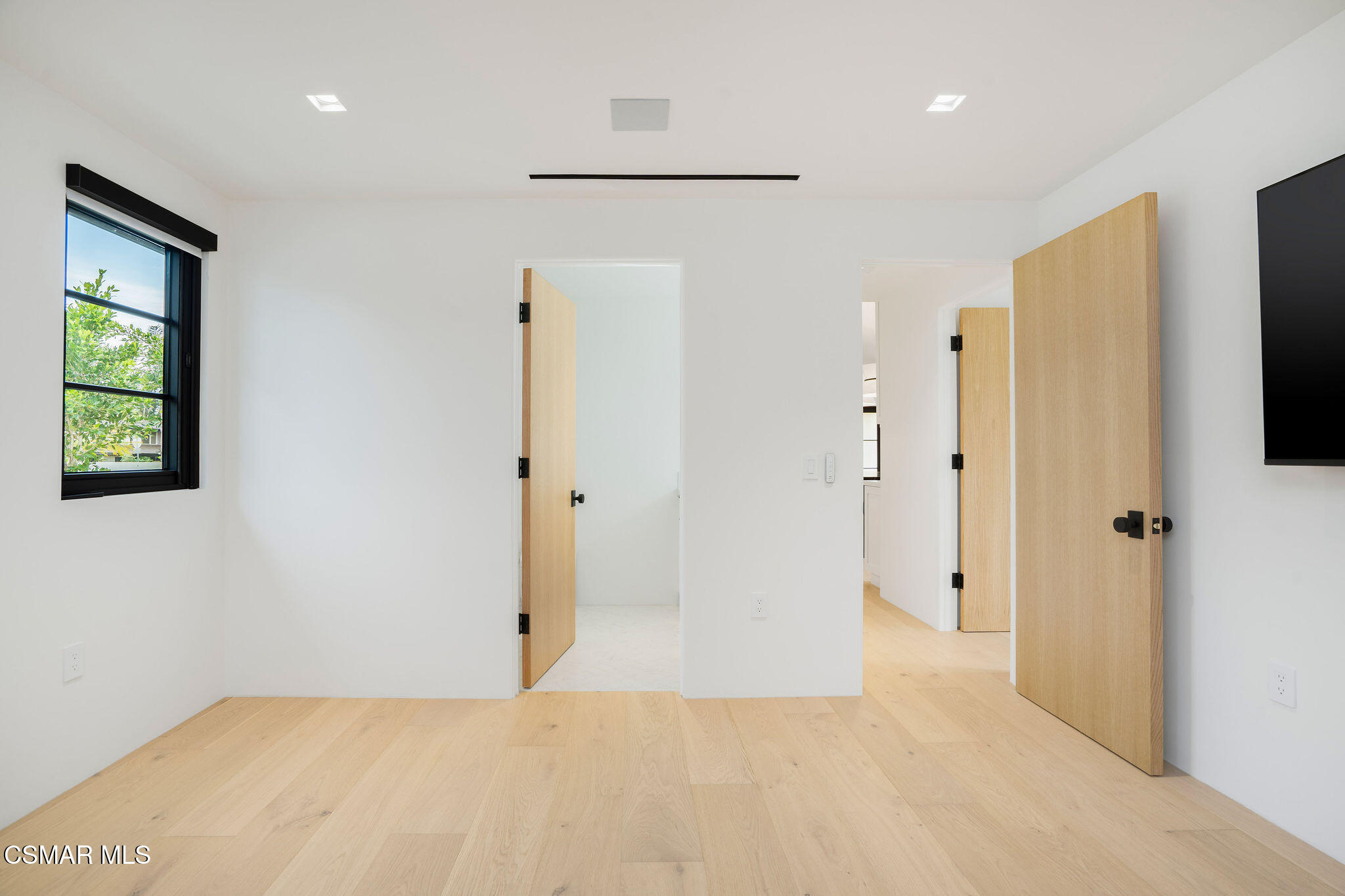 32001 Watergate Court