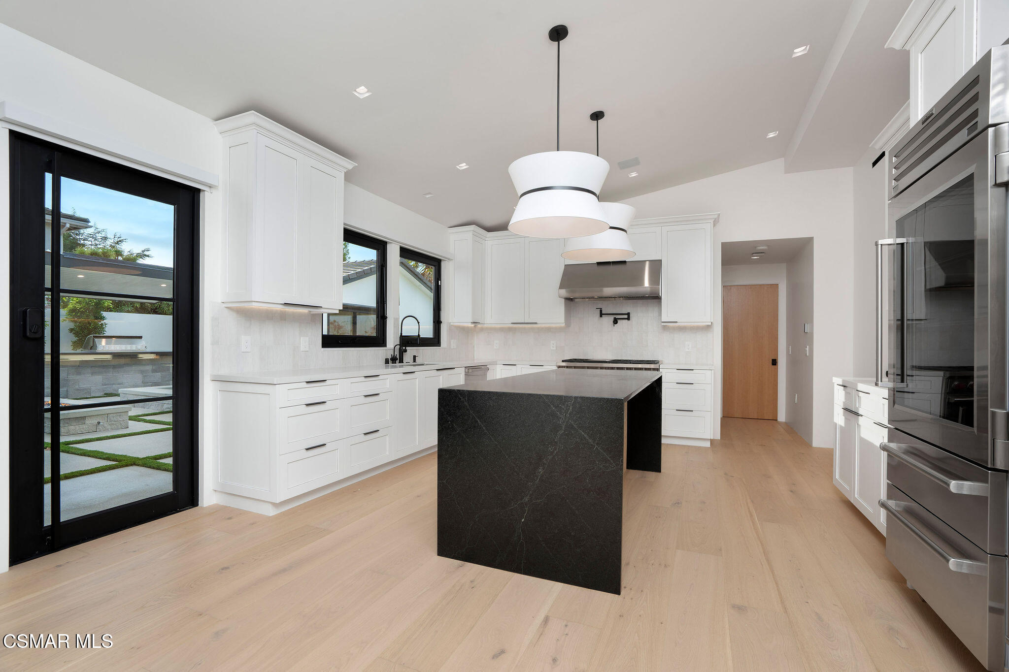 32001 Watergate Court