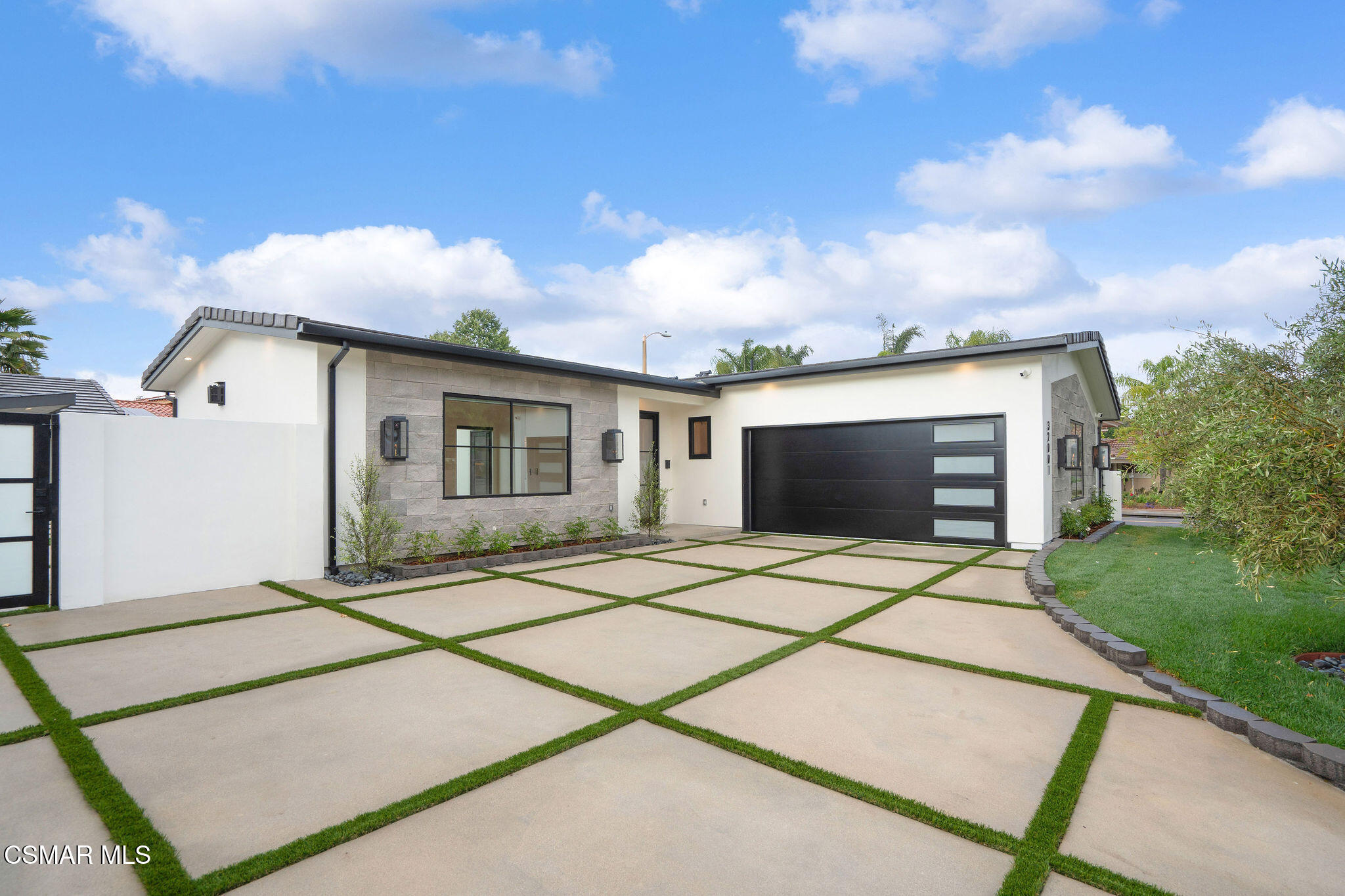 32001 Watergate Court