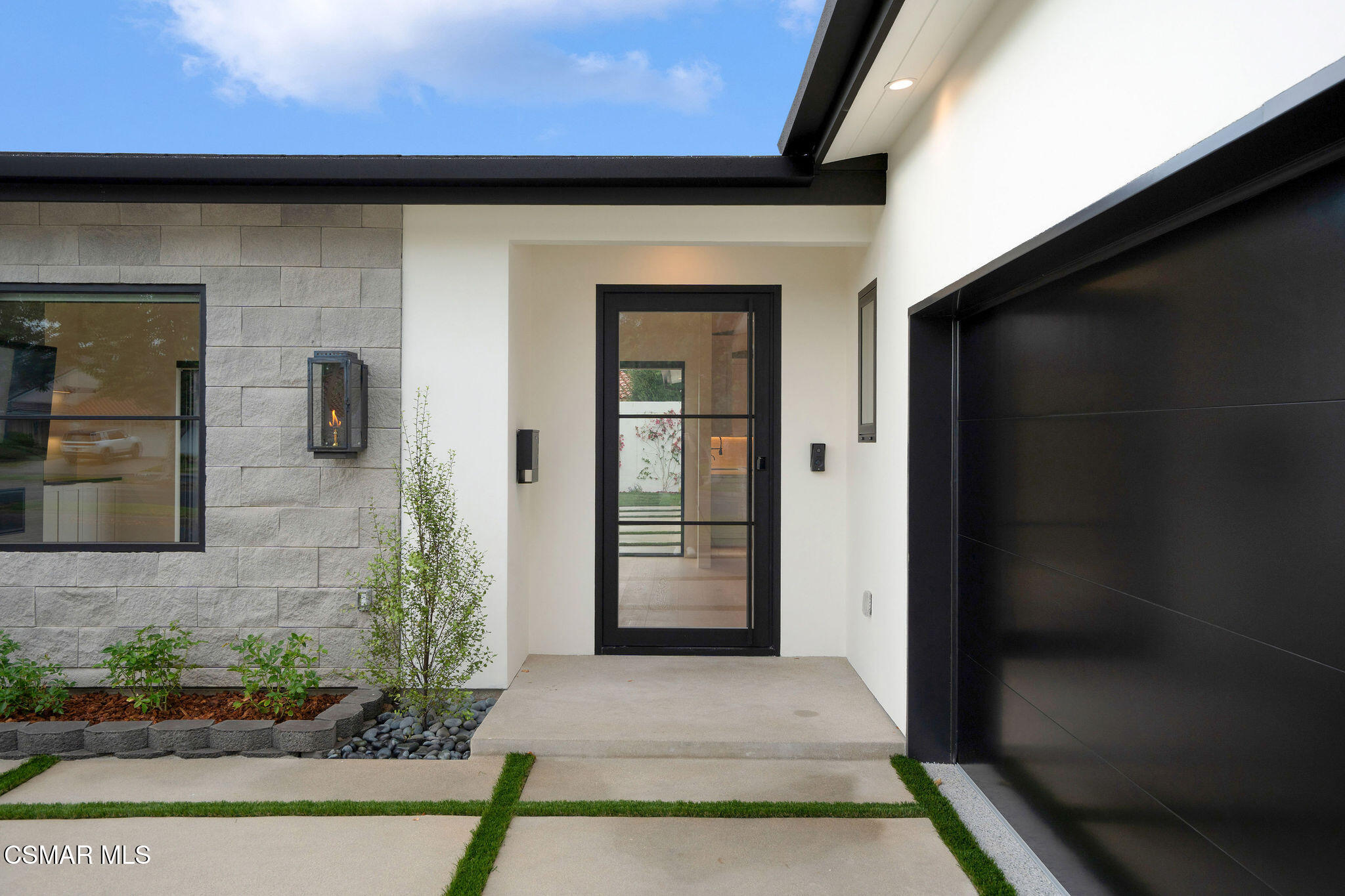 32001 Watergate Court