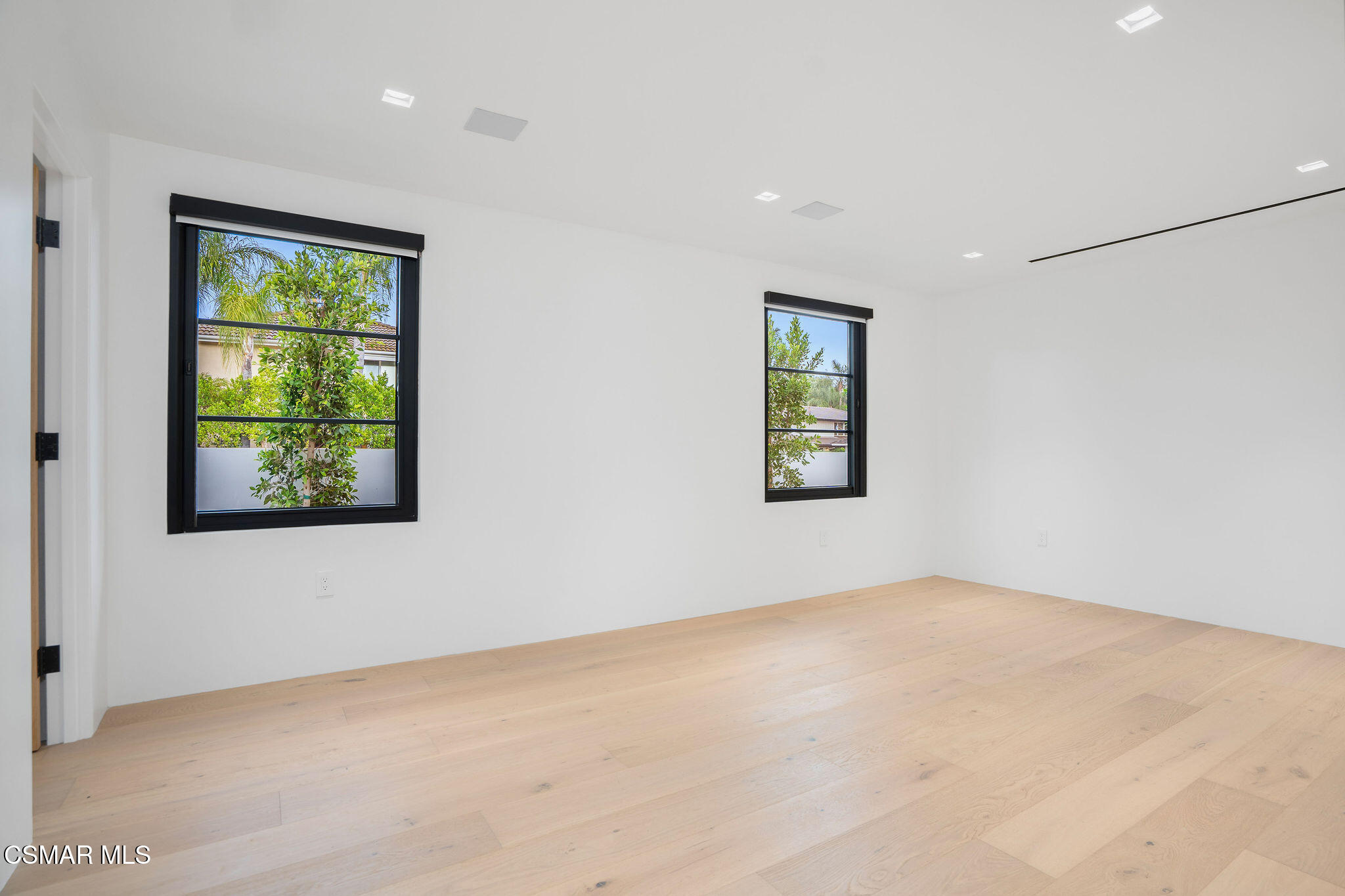 32001 Watergate Court