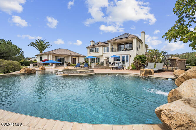 5326 Calarosa Ranch Road