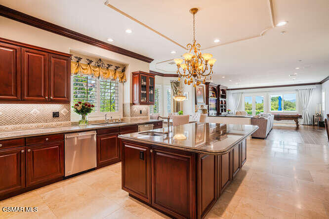 5326 Calarosa Ranch Road