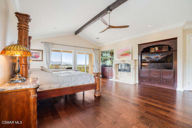 5326 Calarosa Ranch Road